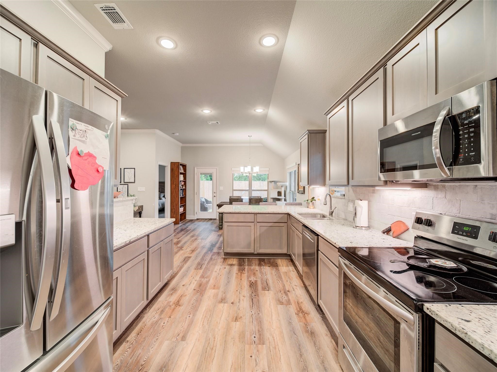 709 Nolan Drive Sherman TX 75092