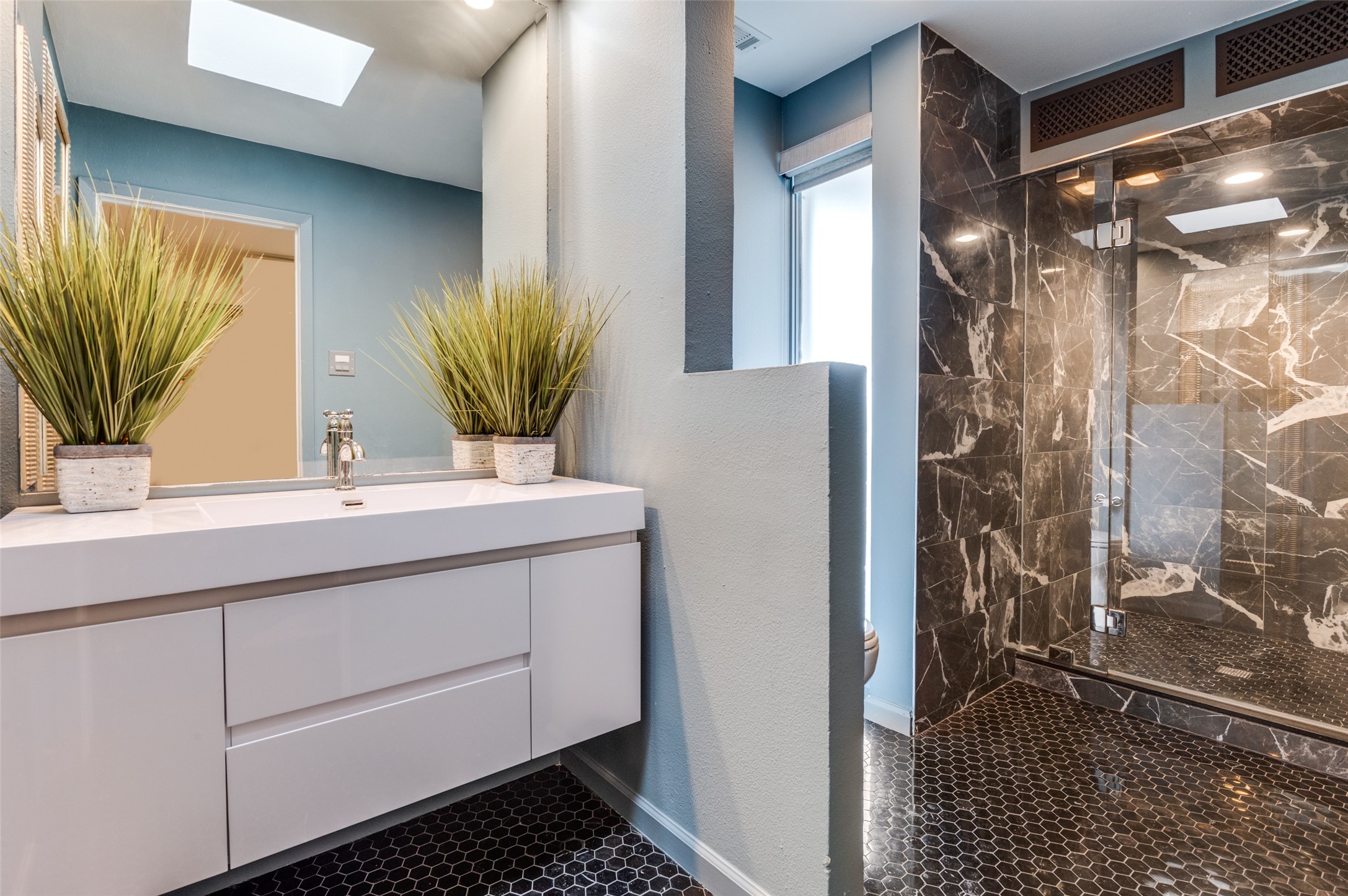 3717 Prescott Avenue Dallas TX 75219