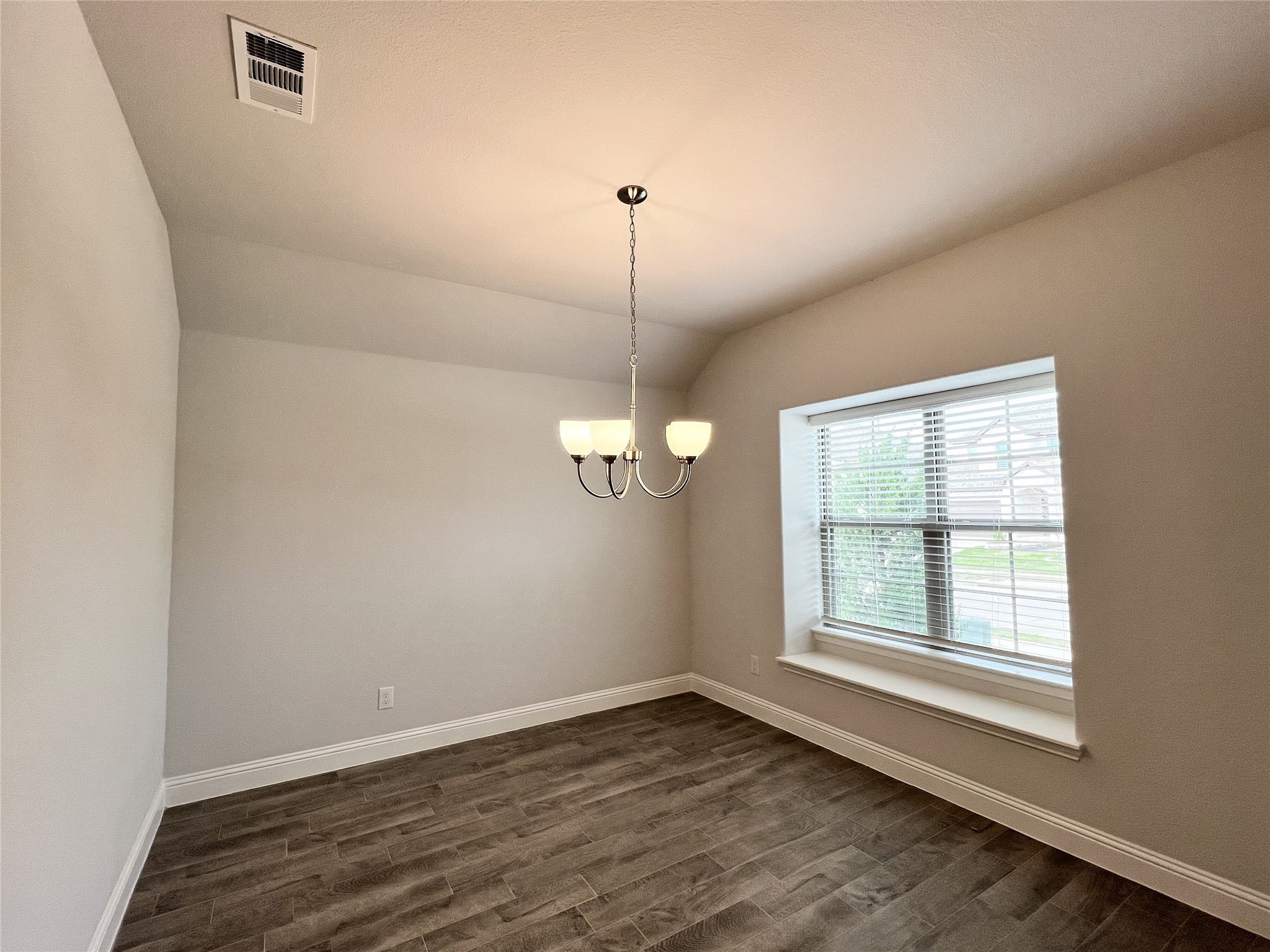2712 Country Church Road Mckinney TX 75071