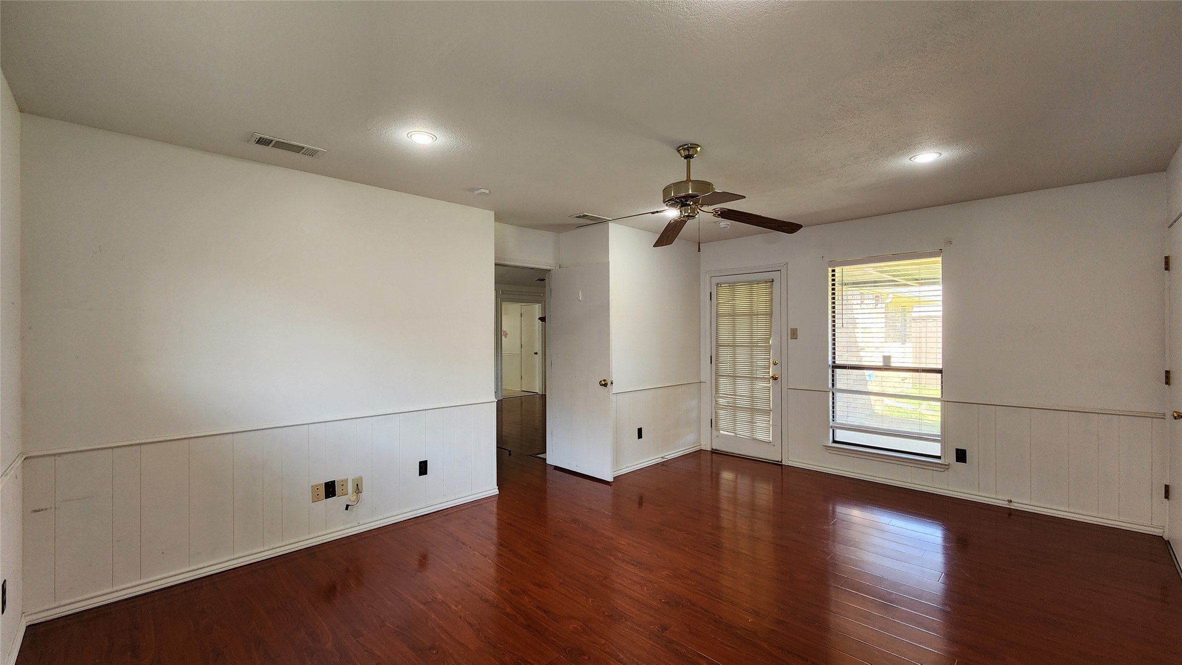 1526 Silverleaf Drive Carrollton TX 75007