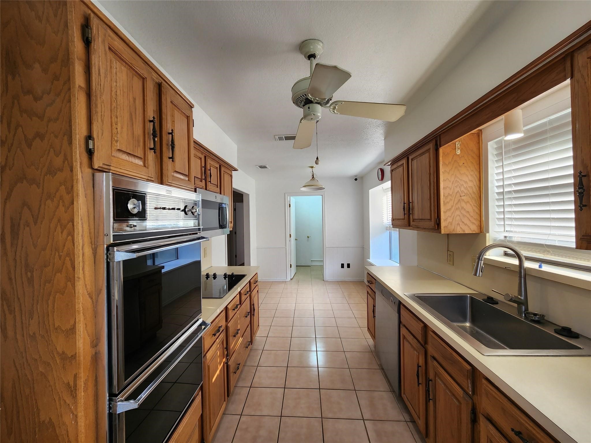 1526 Silverleaf Drive Carrollton TX 75007