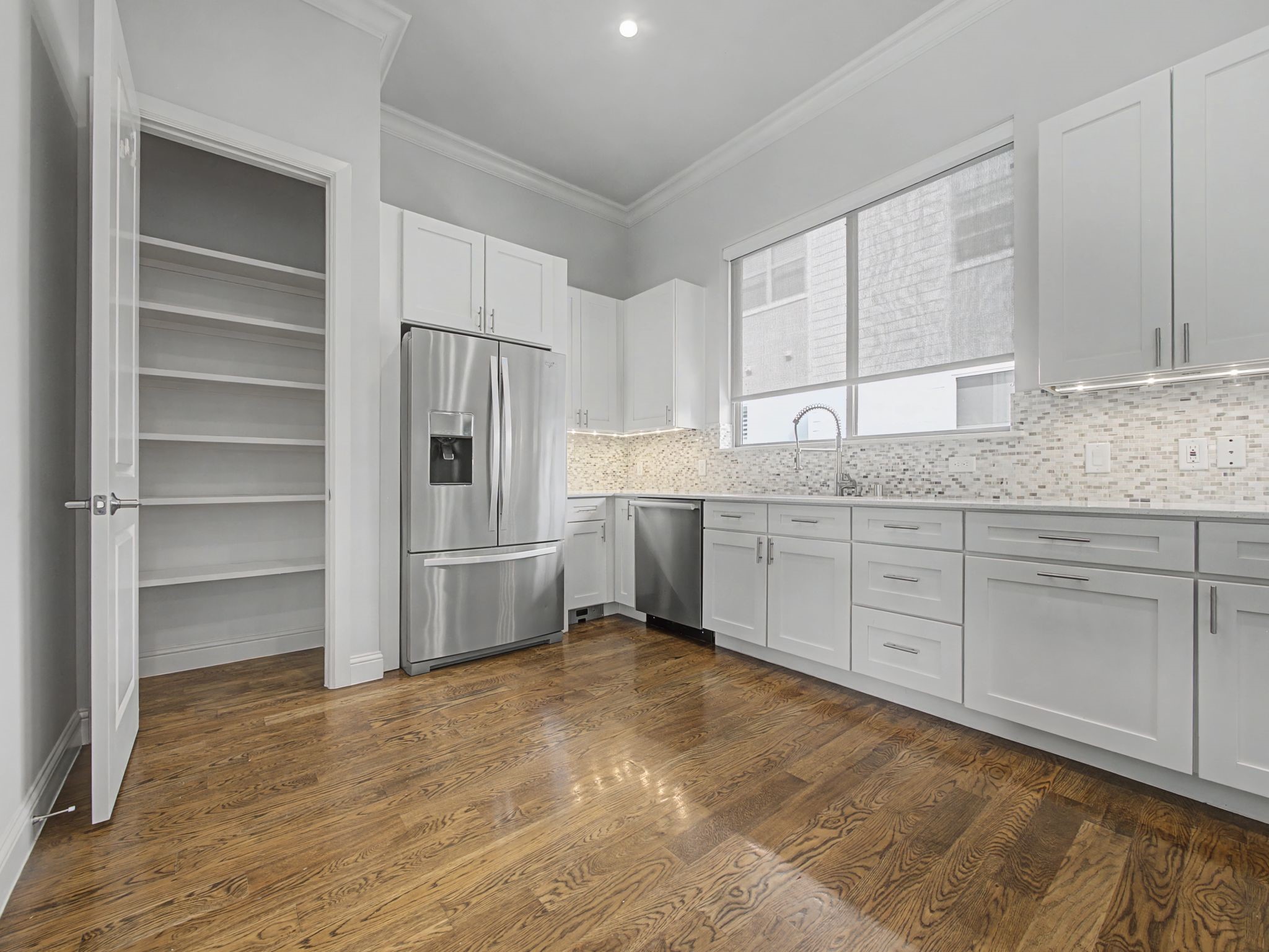 101 Decker Court Irving TX 75062