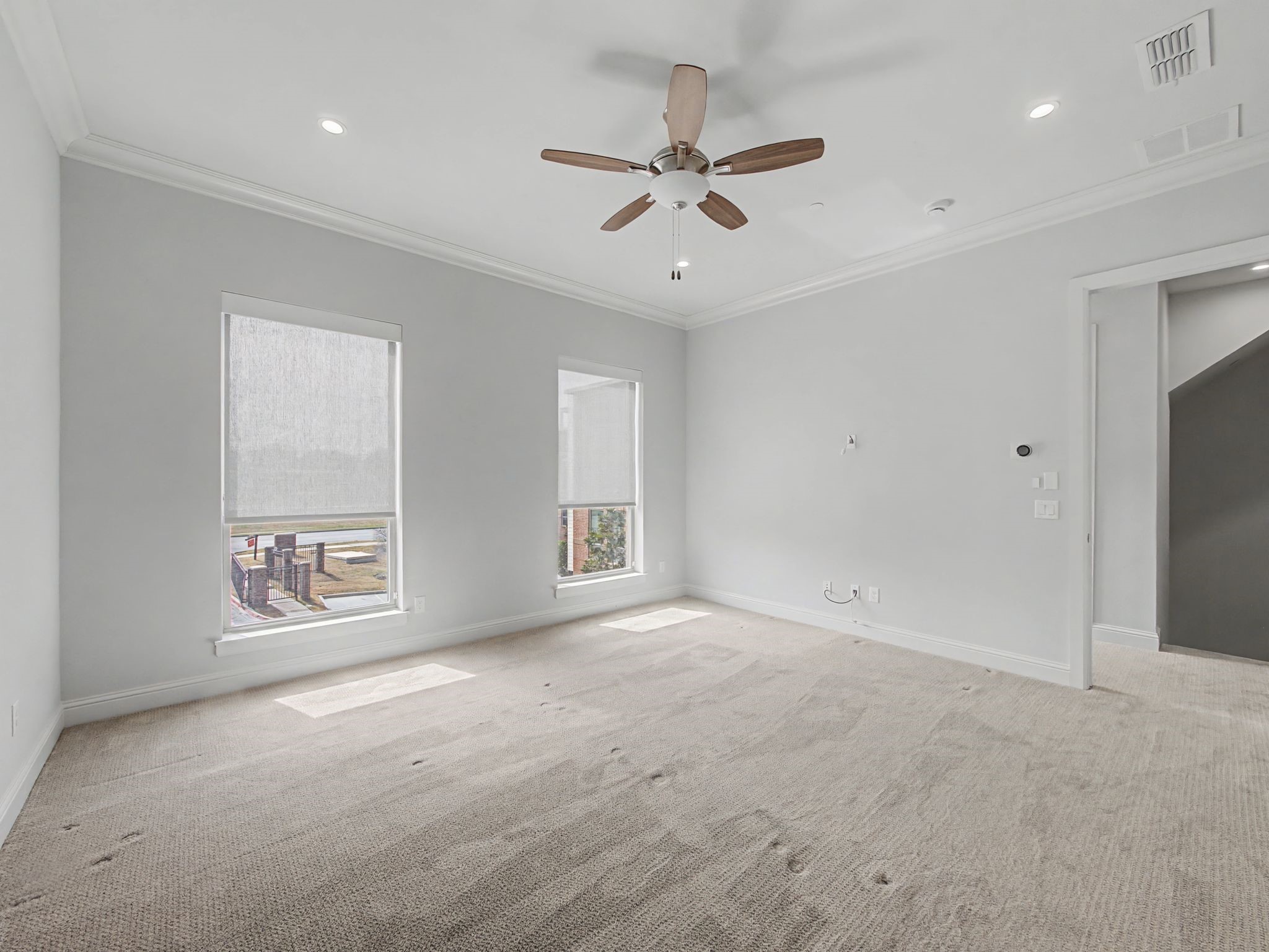 101 Decker Court Irving TX 75062