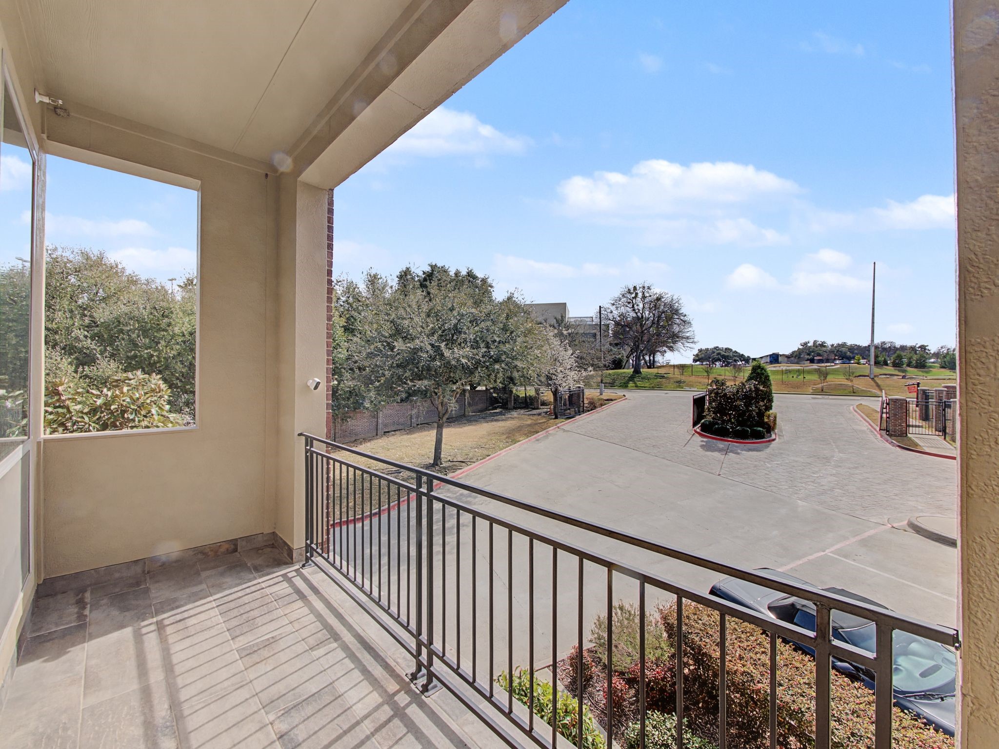 101 Decker Court Irving TX 75062