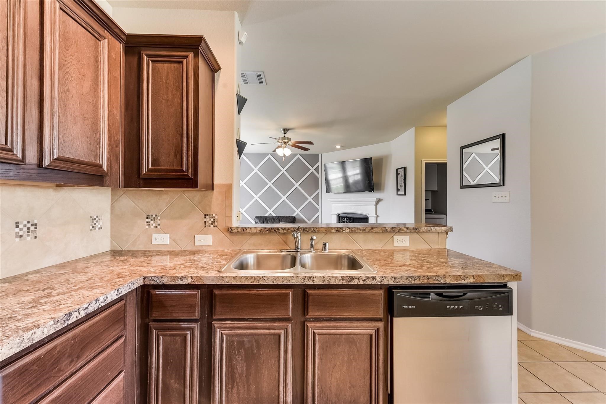 1300 Land Oak Road Royse City TX 75189