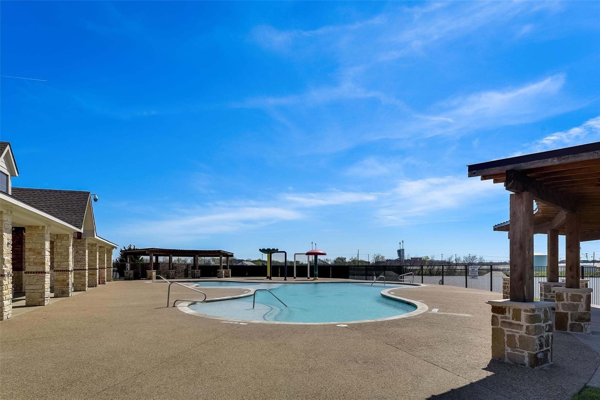1300 Land Oak Road Royse City TX 75189