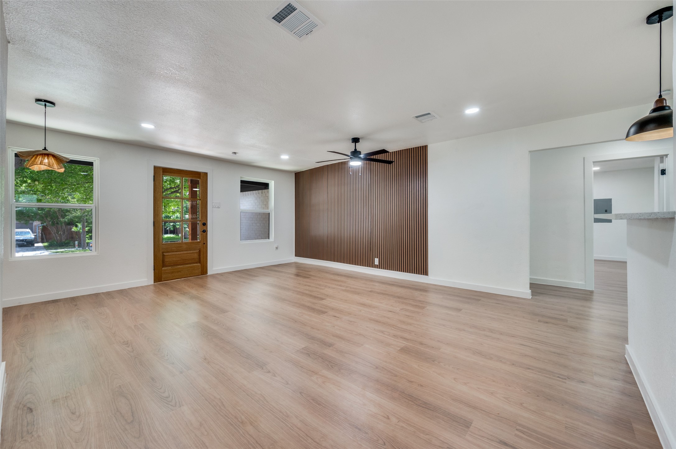 1646 Jackson Street Grand Prairie TX 75051