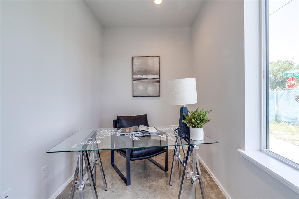 3308 Birmingham Avenue Dallas TX 75210
