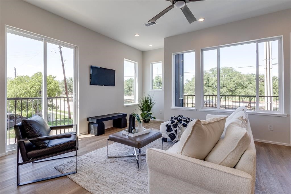 3308 Birmingham Avenue Dallas TX 75210