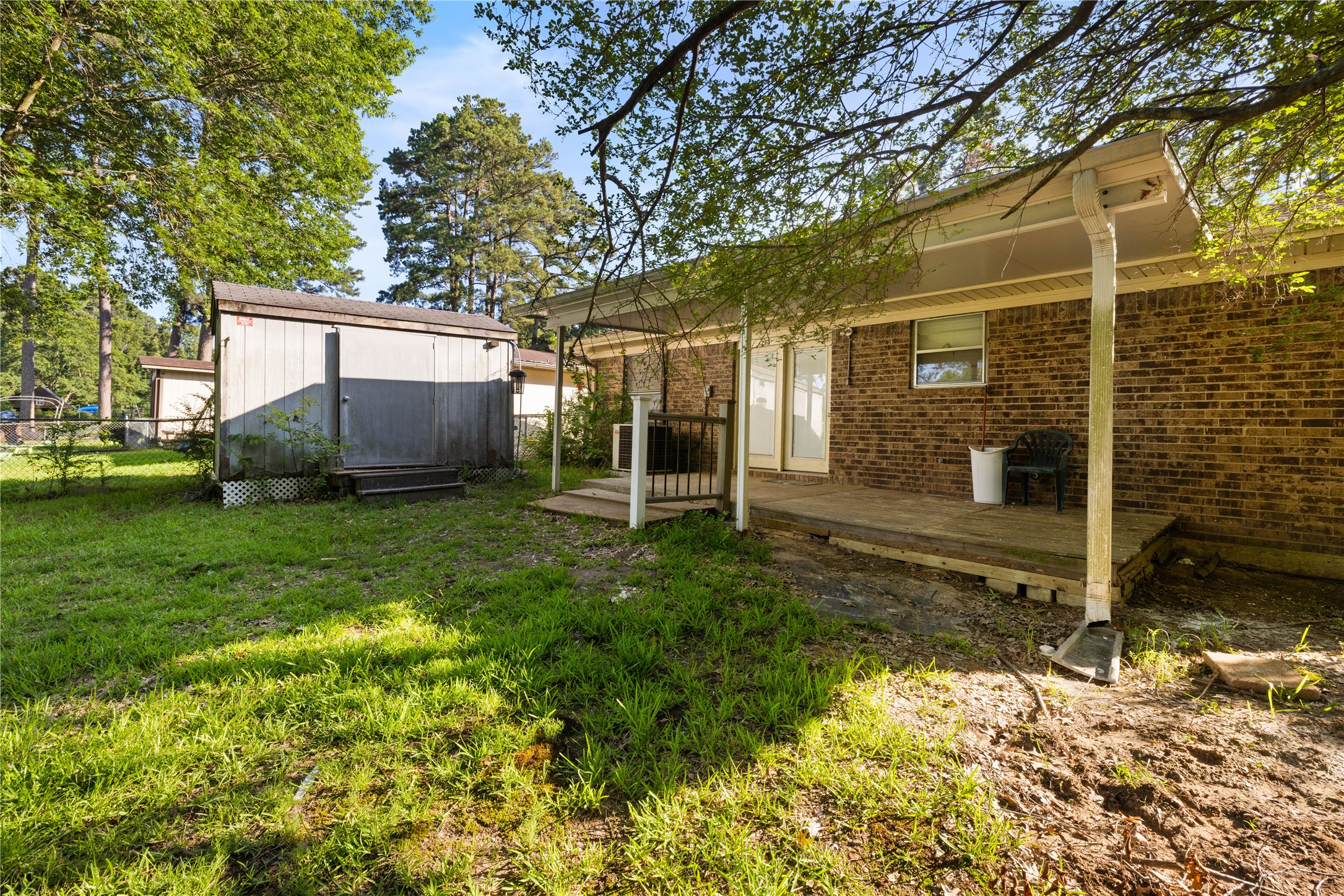 417 Carroll Avenue Wake Village TX 75501