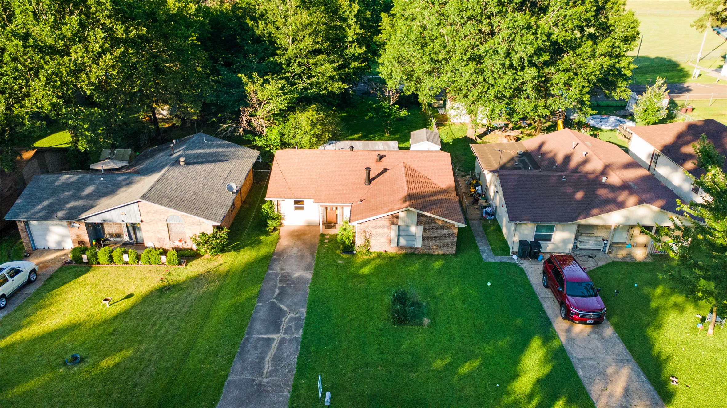 417 Carroll Avenue Wake Village TX 75501