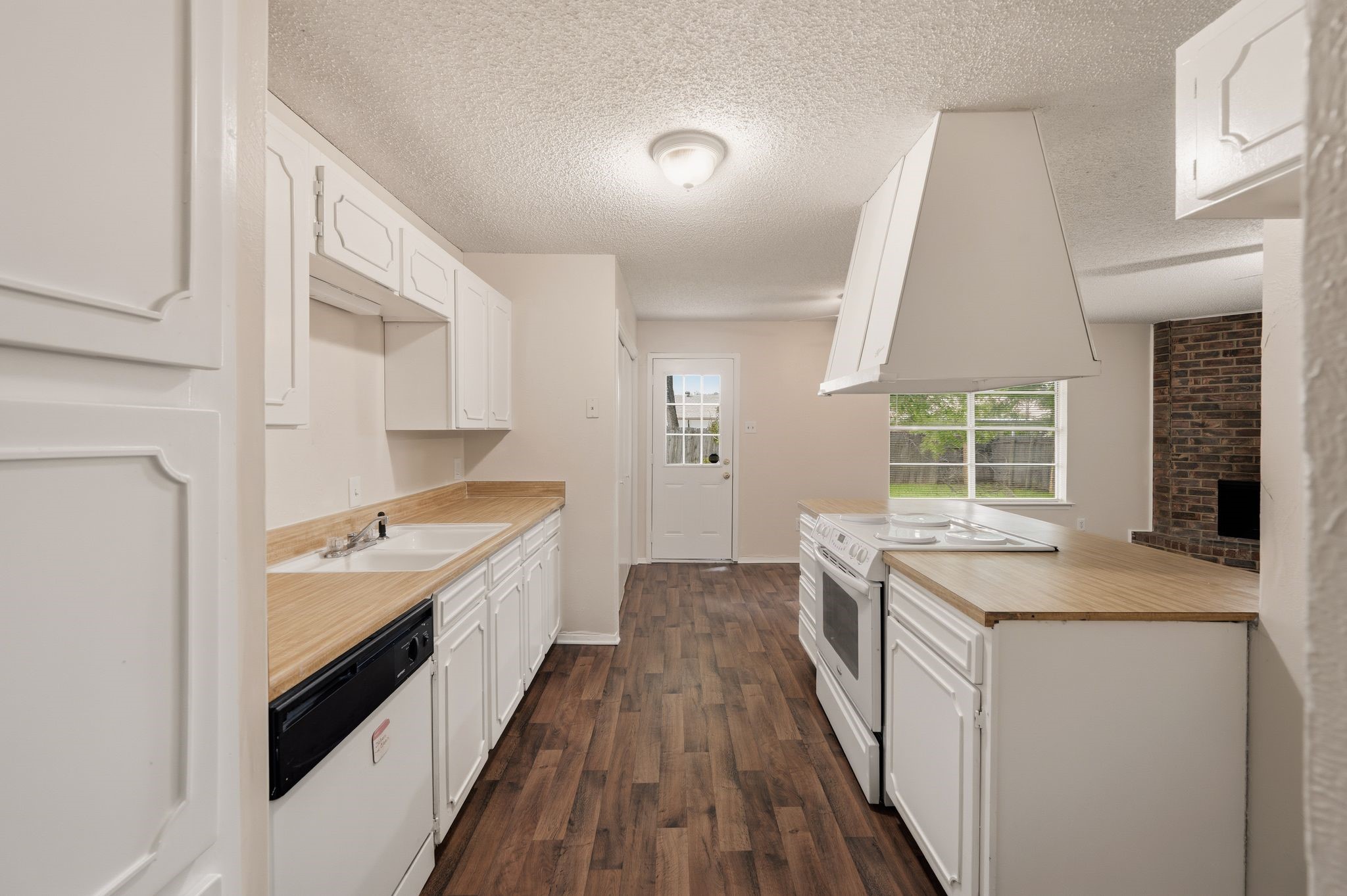 616 Reveille Road Fort Worth TX 76108
