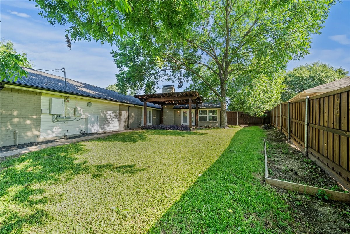 12408 Cedar Bend Drive Dallas TX 75244