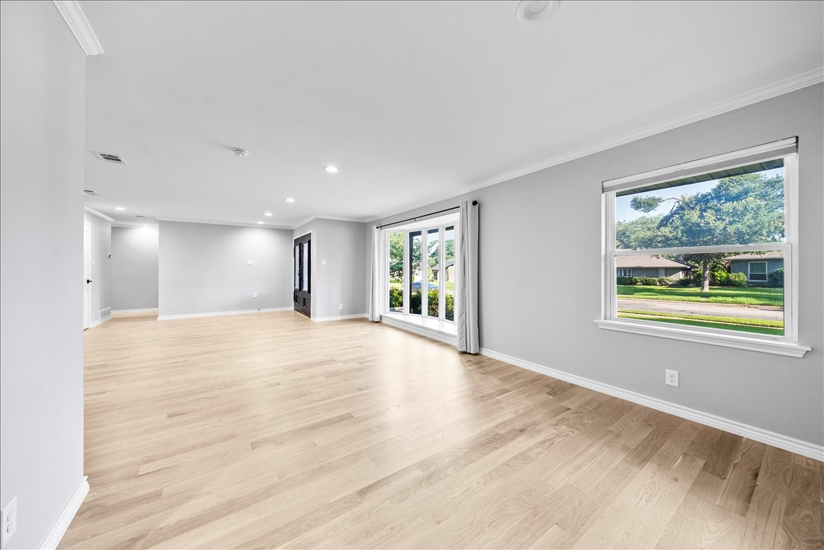 12408 Cedar Bend Drive Dallas TX 75244