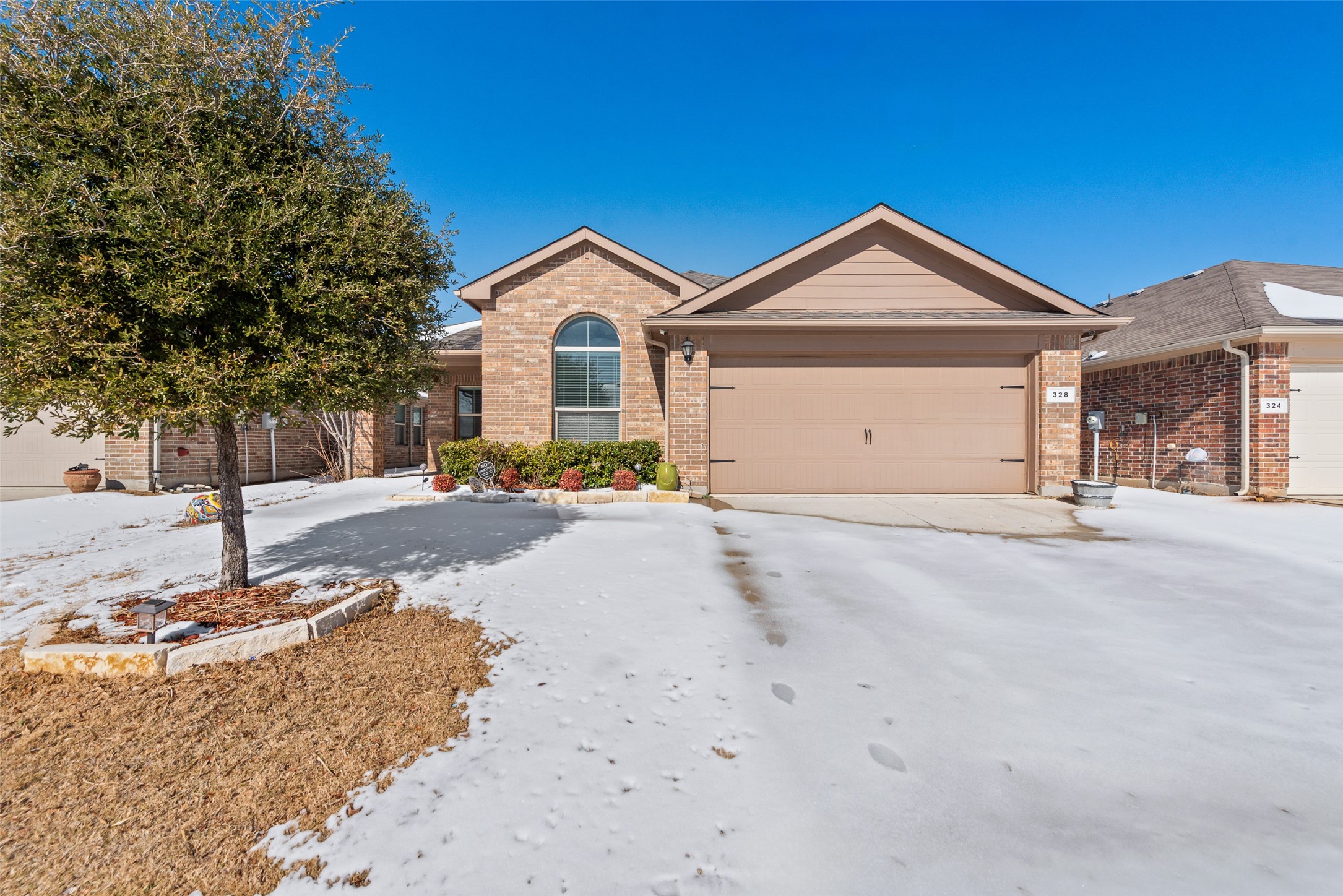 328 Foxhunter Street Fort Worth TX 76131