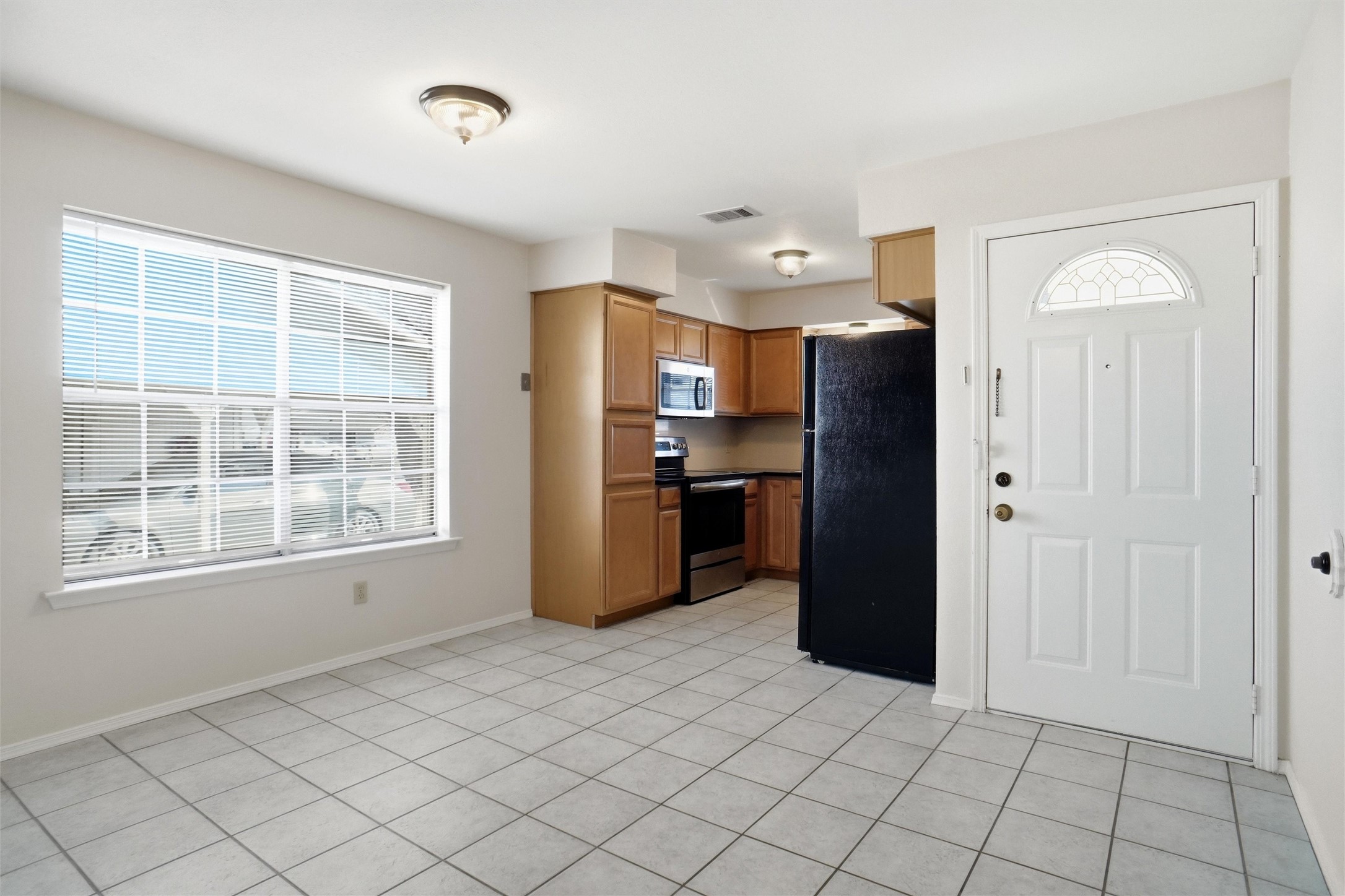 2318 Lindblad Court Arlington TX 76016