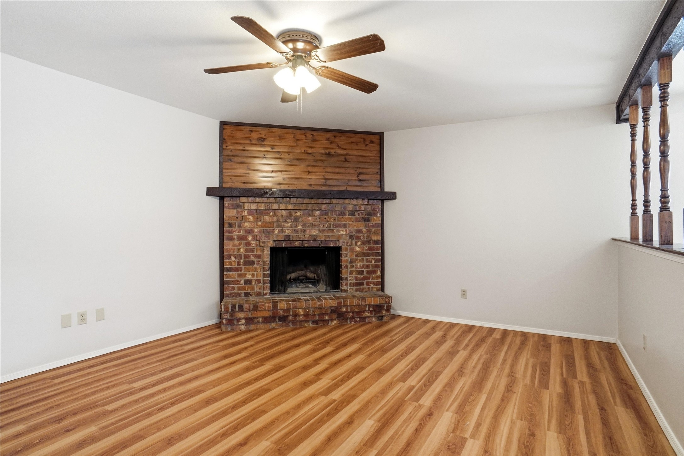 2318 Lindblad Court Arlington TX 76016