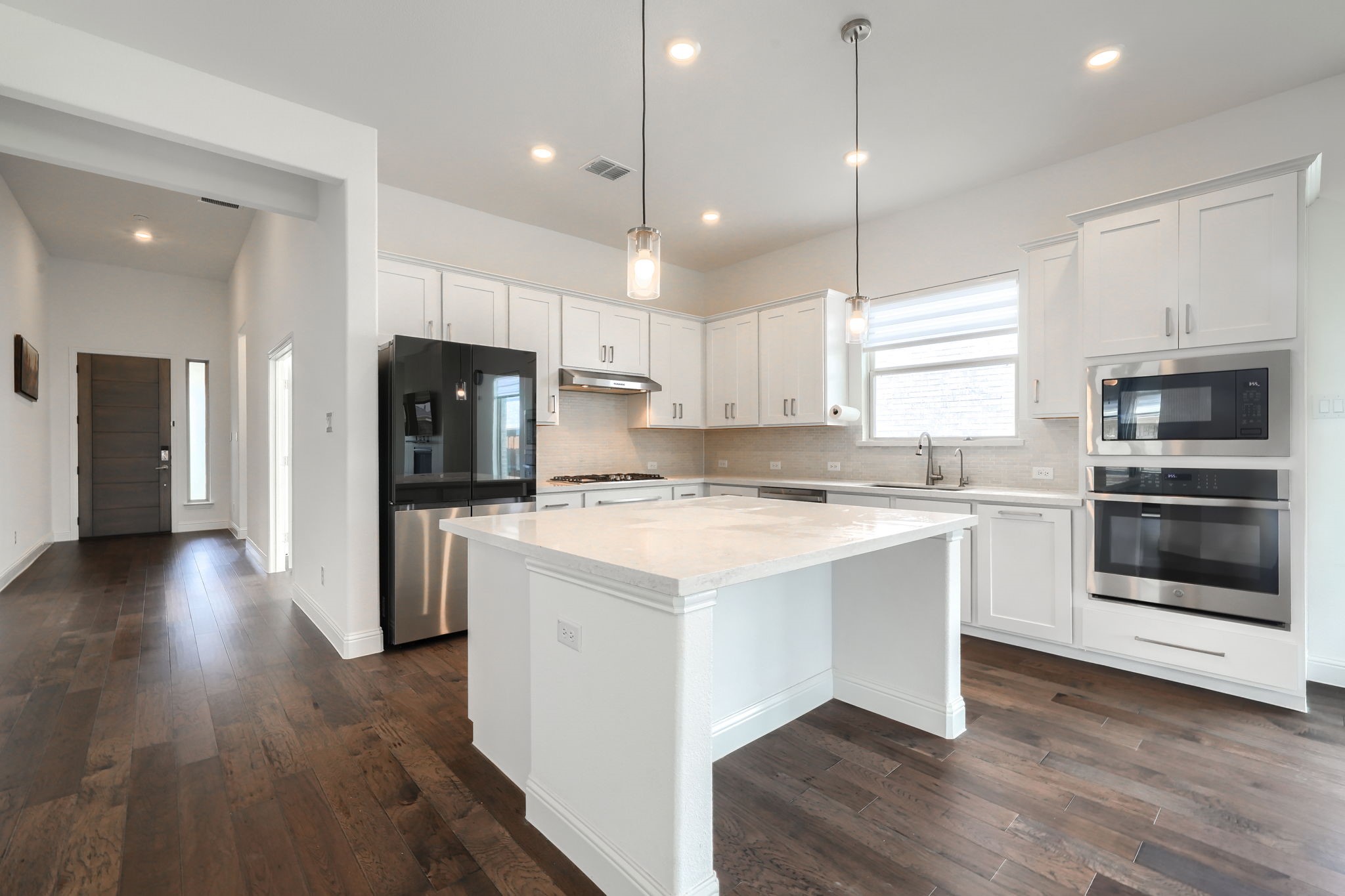 2009 Brookhurst Street Celina TX 75009