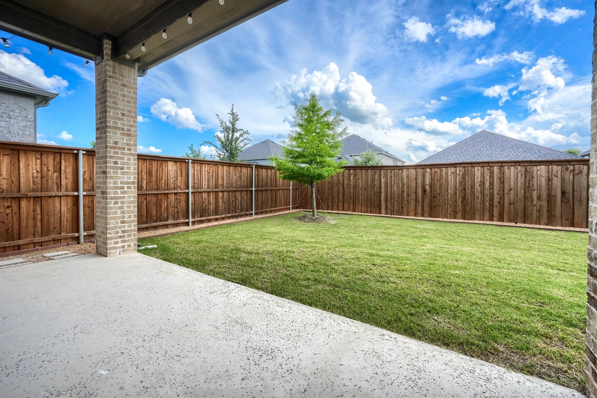 2009 Brookhurst Street Celina TX 75009