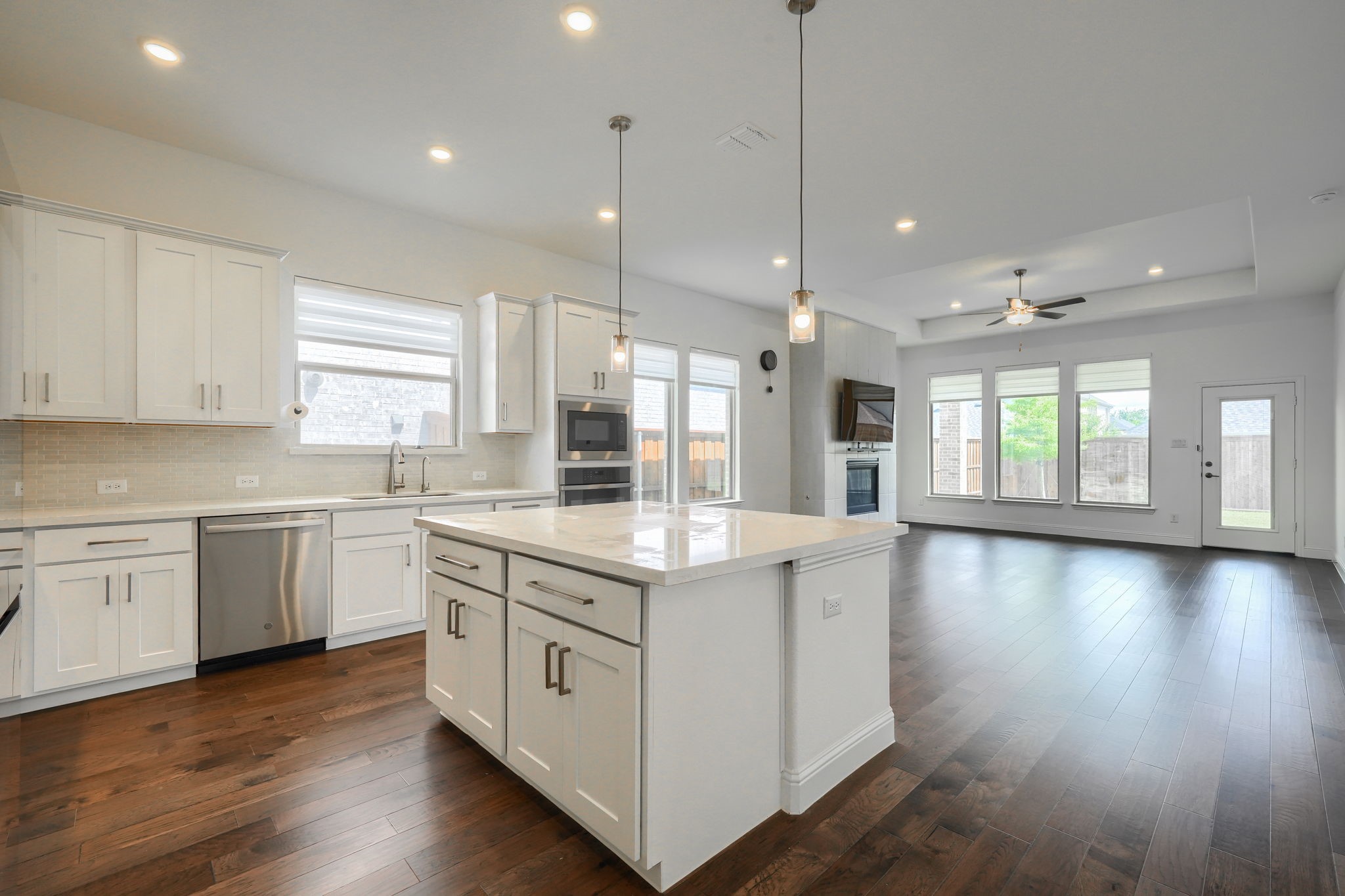 2009 Brookhurst Street Celina TX 75009