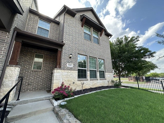 5585 Crosby Drive North Richland Hills TX 76180