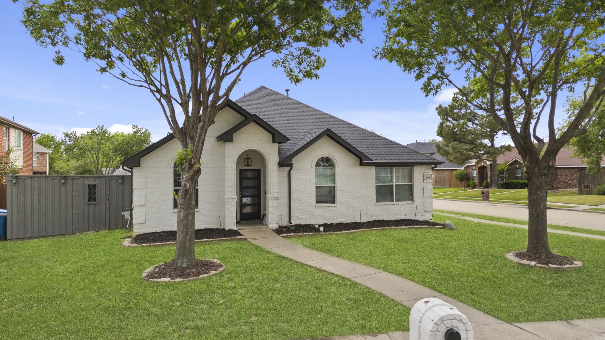 7309 Eton Drive Rowlett TX 75089