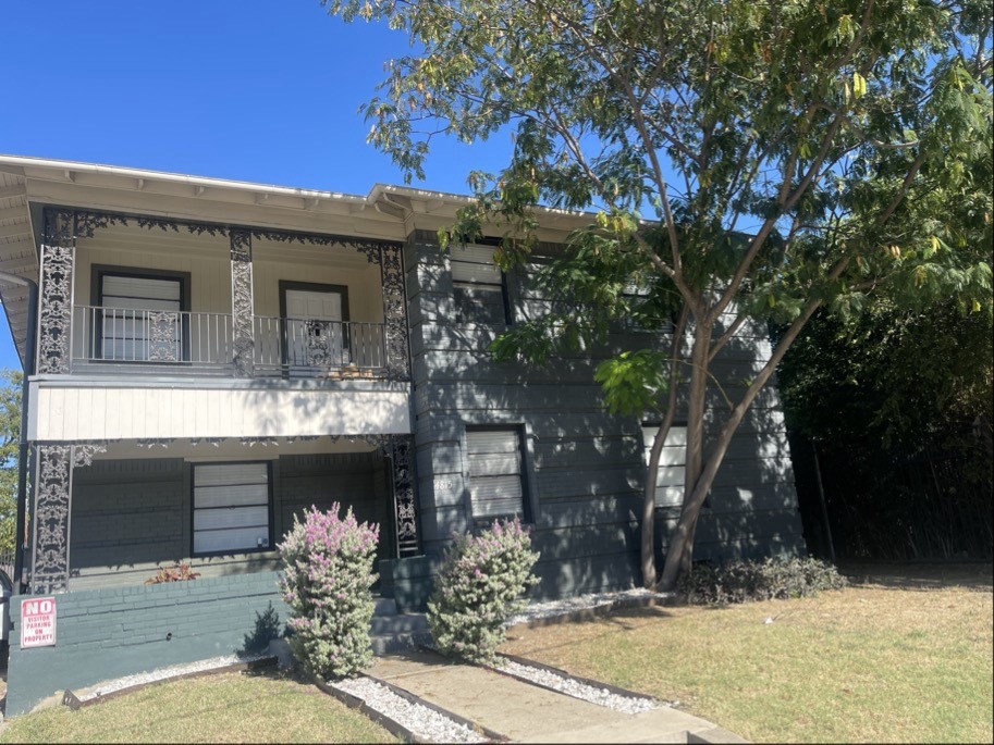 4815 Live Oak Street Dallas TX 75204