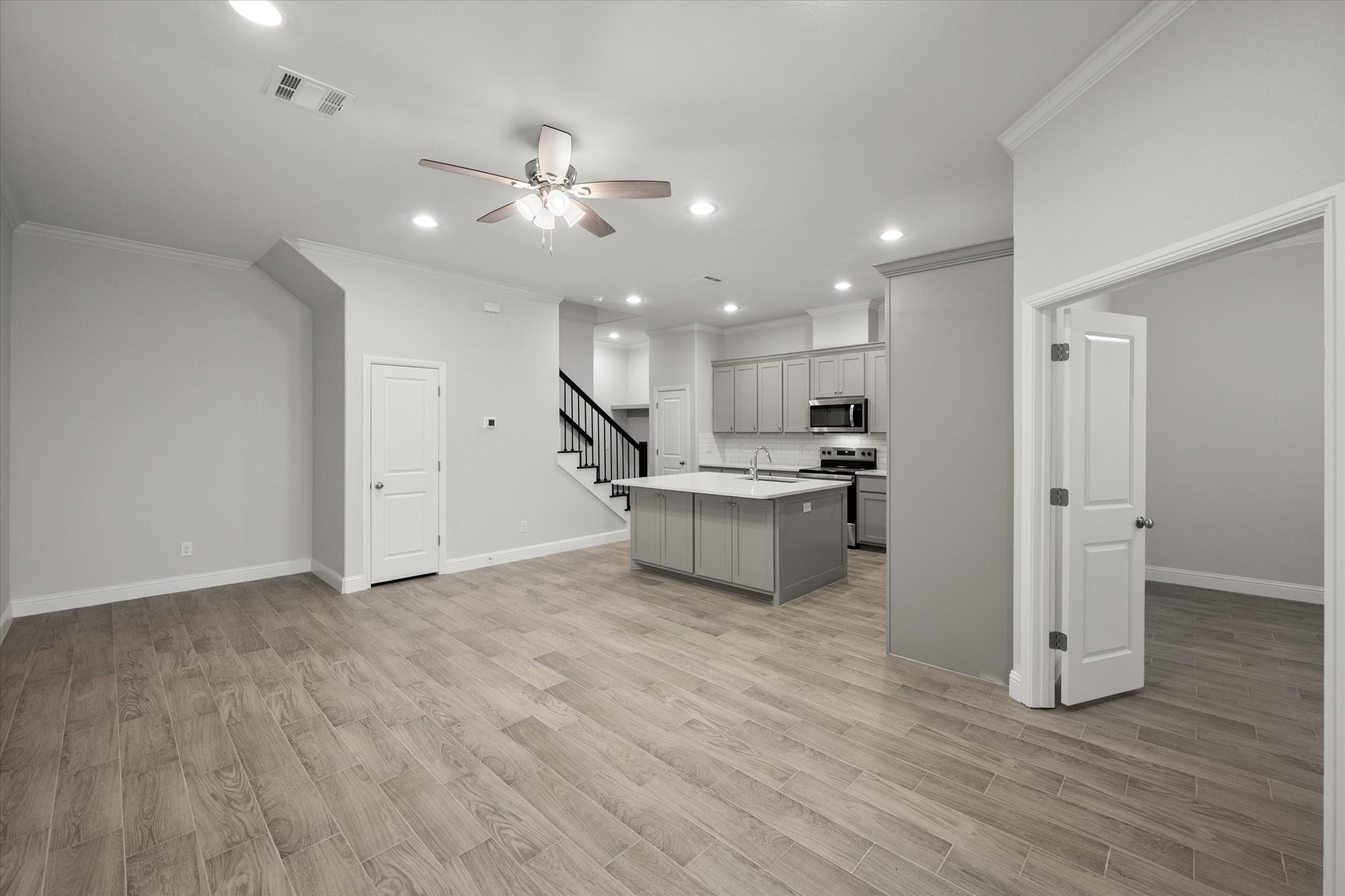 2354 Spring Park Boulevard Arlington TX 76016