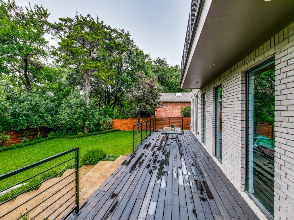 919 Knott Place Dallas TX 75208