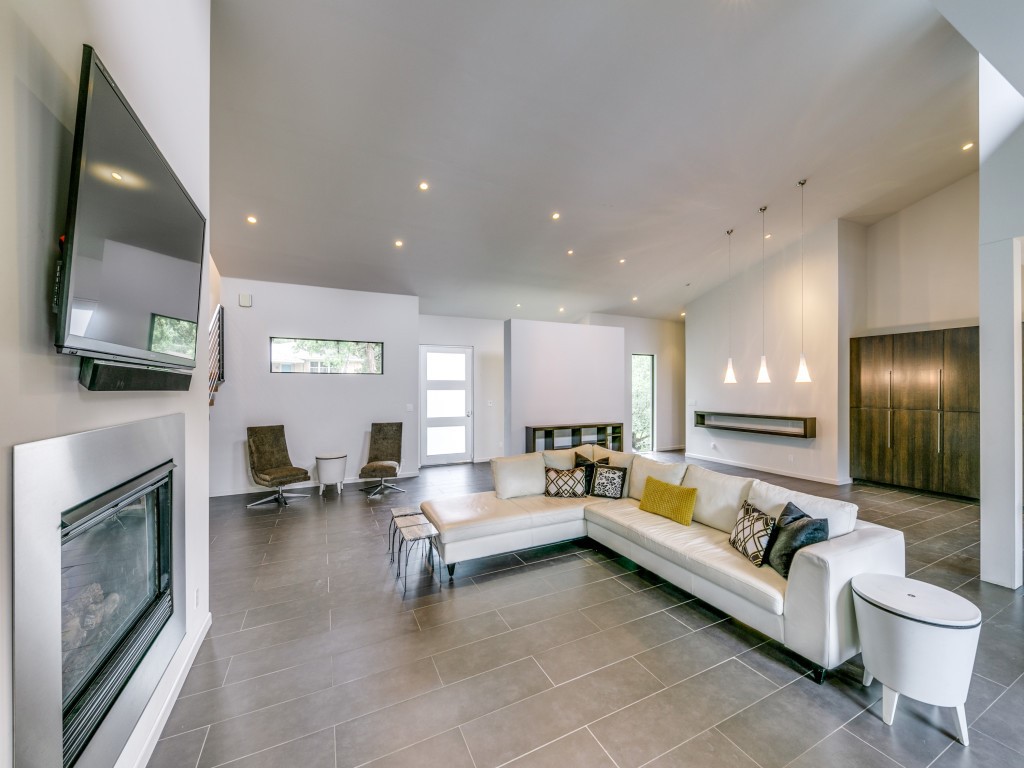 919 Knott Place Dallas TX 75208