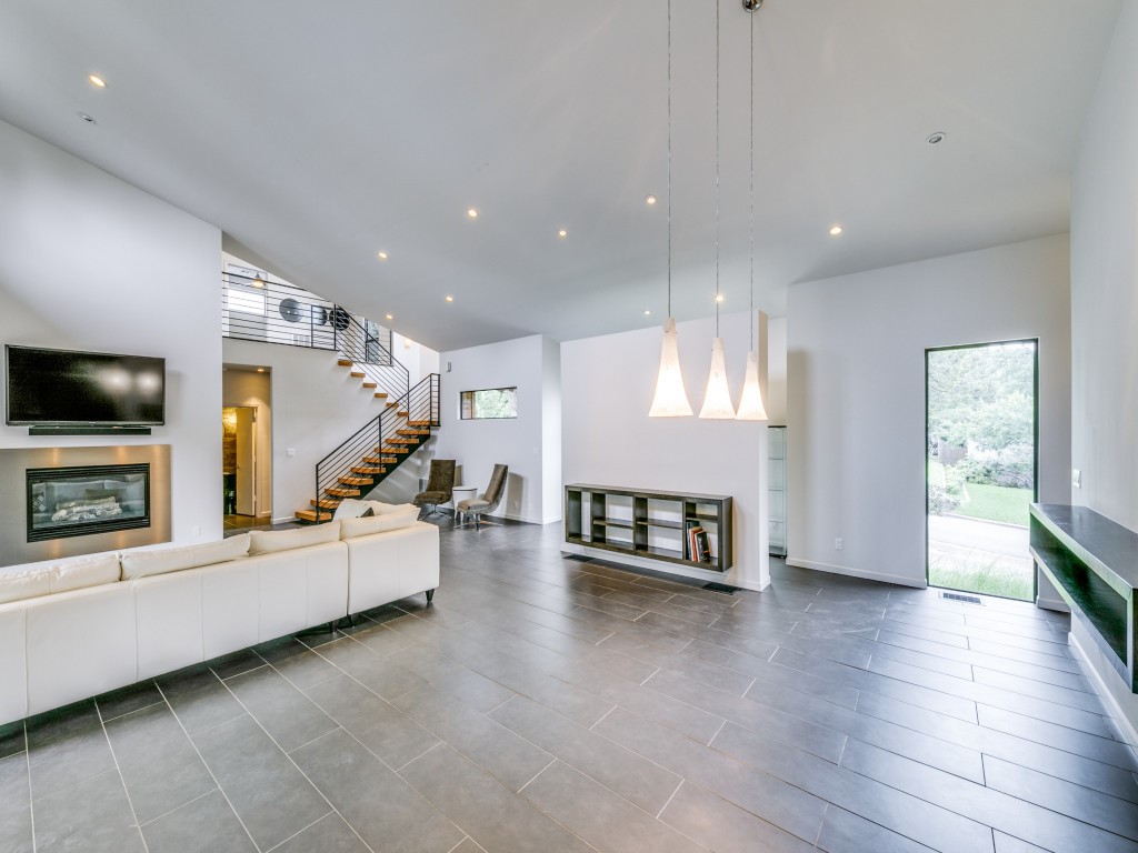 919 Knott Place Dallas TX 75208