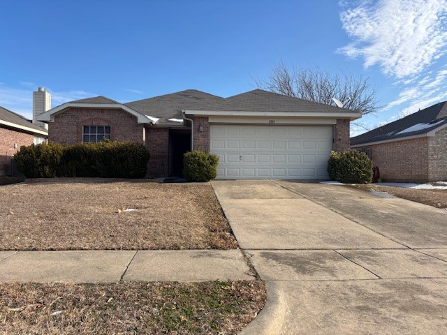 1008 Rock Springs Drive Burleson TX 76028