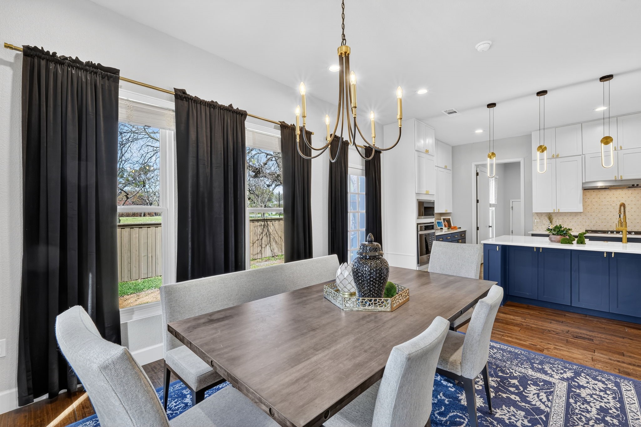 608 S Dooley Street Grapevine TX 76051