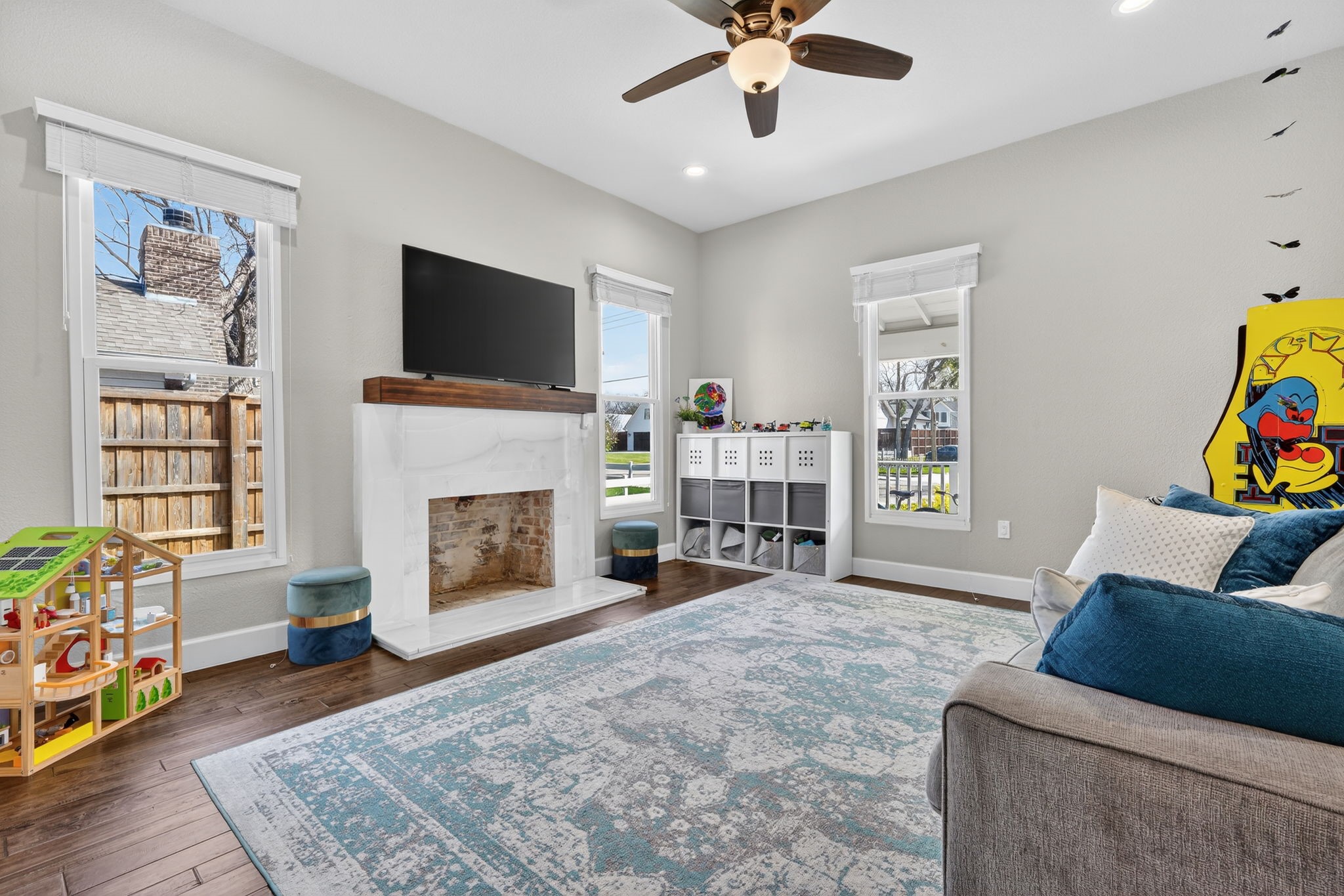 608 S Dooley Street Grapevine TX 76051