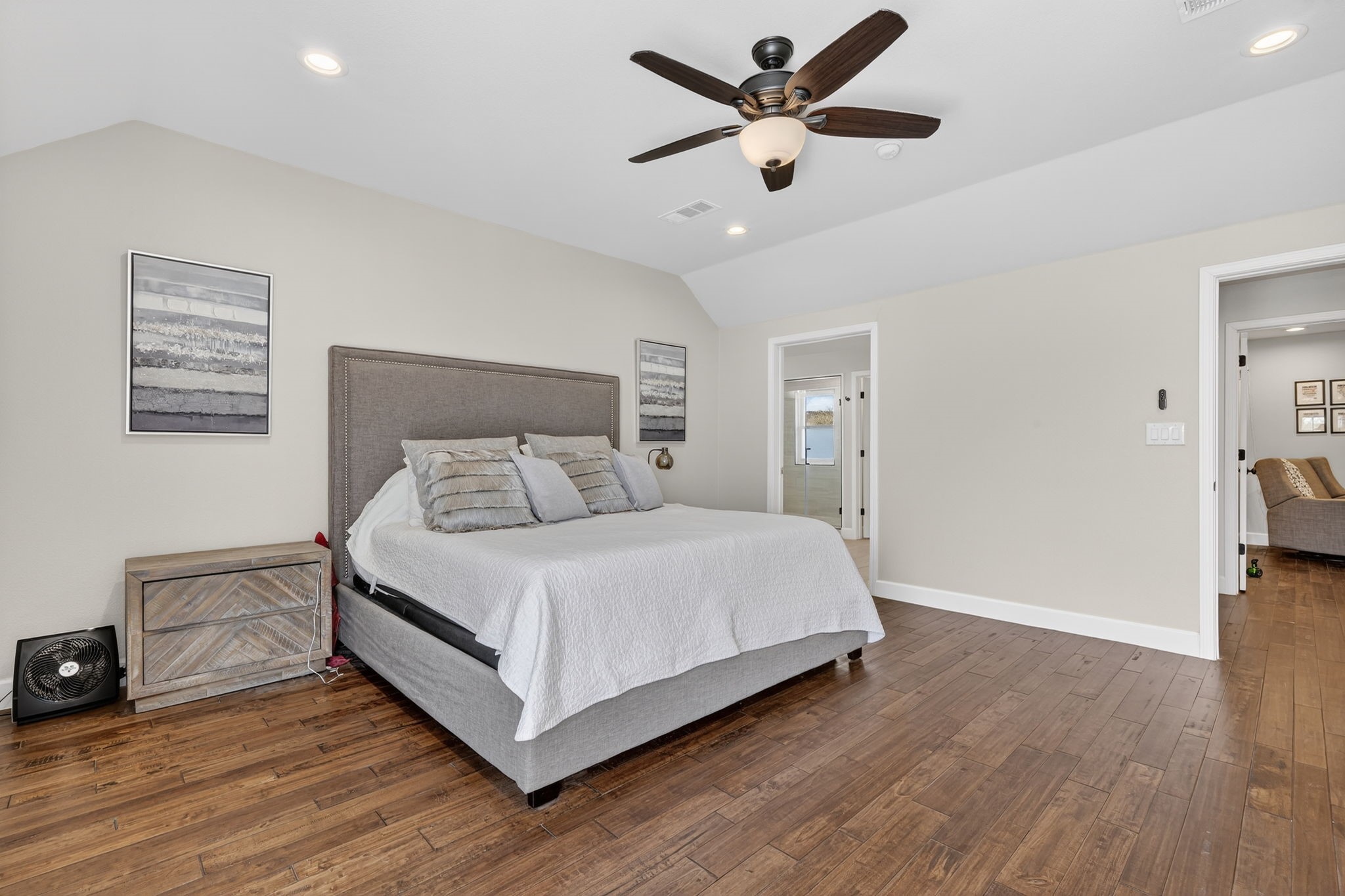 608 S Dooley Street Grapevine TX 76051