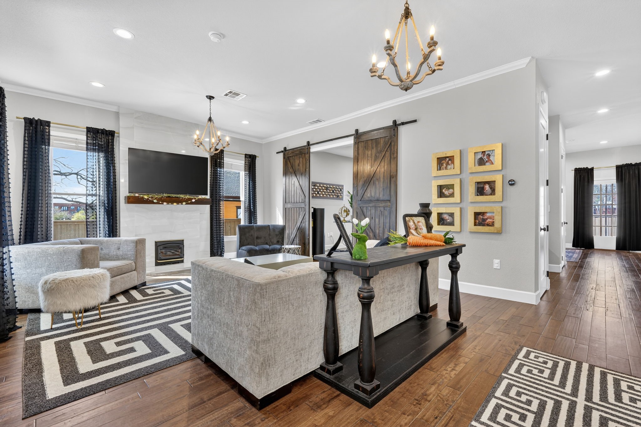 608 S Dooley Street Grapevine TX 76051