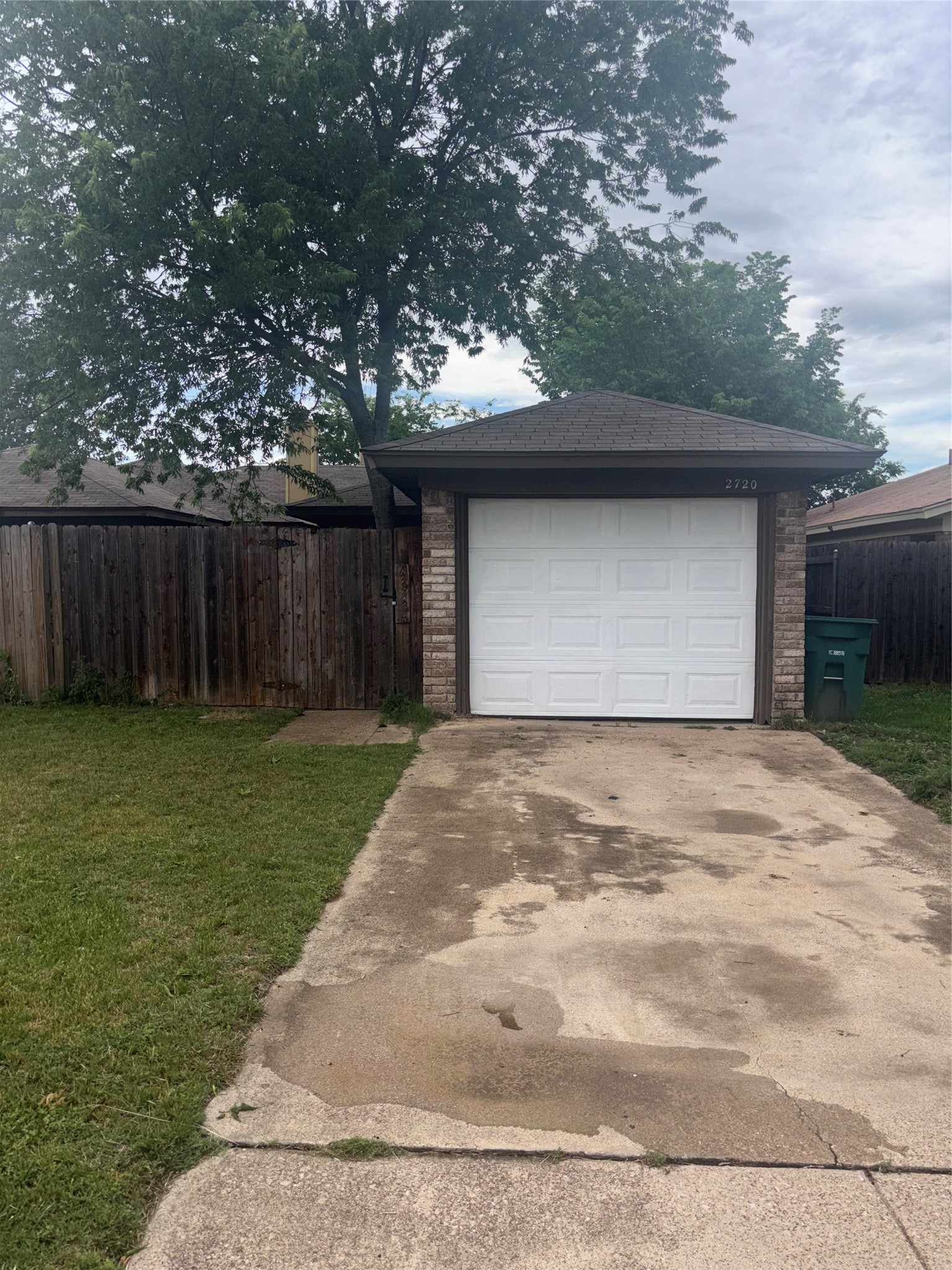 2720 Countryside Lane Fort Worth TX 76133