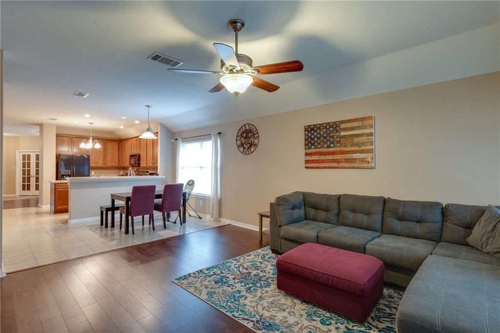 708 Creekside Drive Little Elm TX 75068