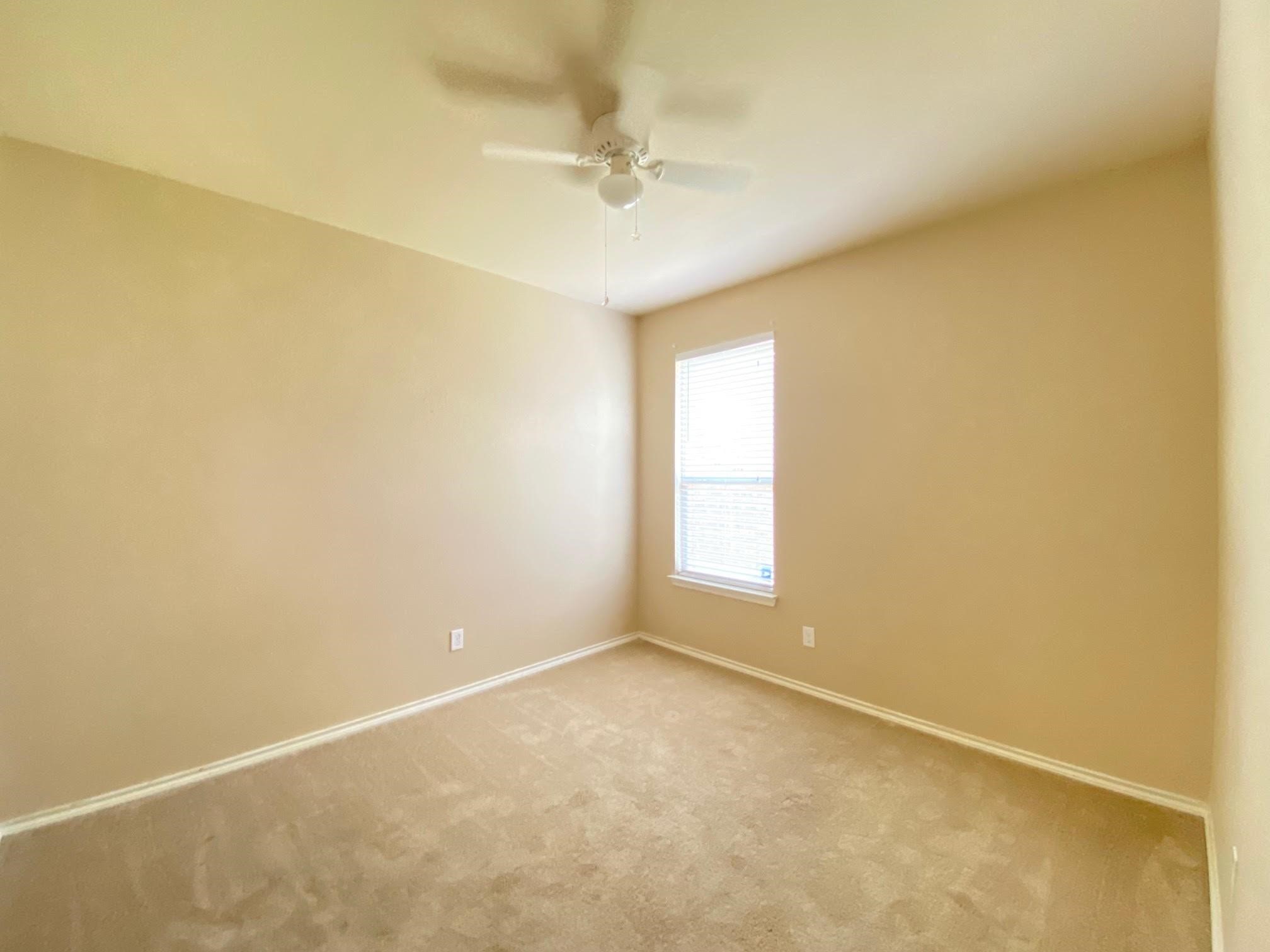 10908 Middleglen Road Fort Worth TX 76052