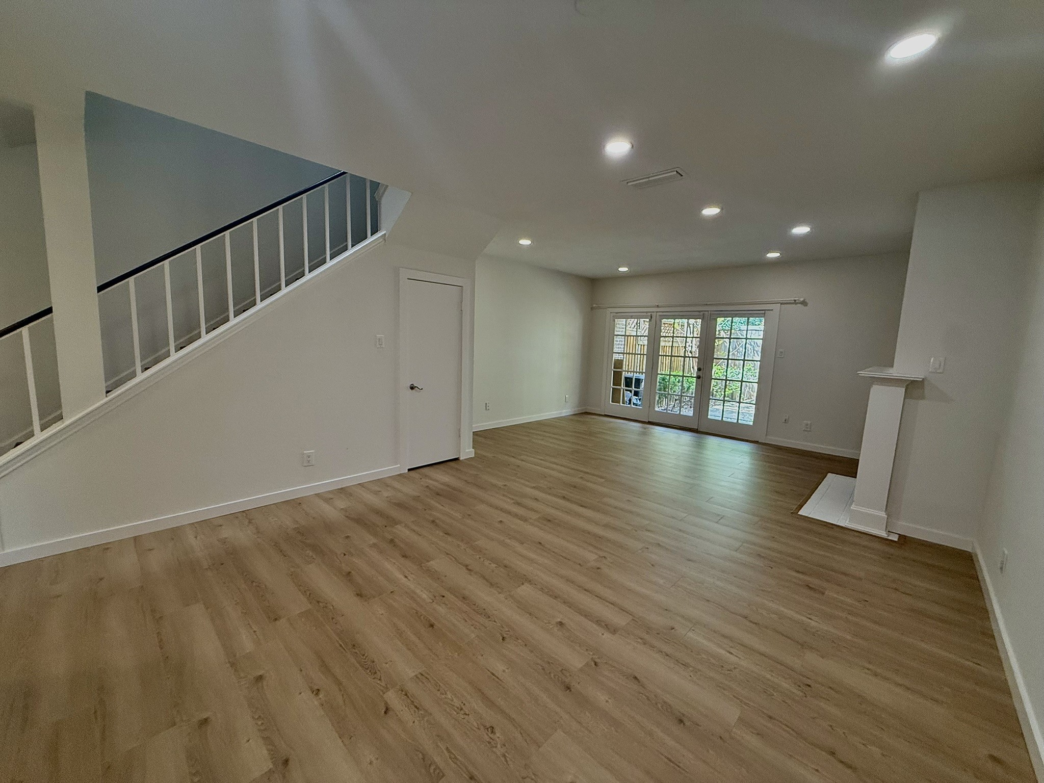 5859 Frankford Road Dallas TX 75252
