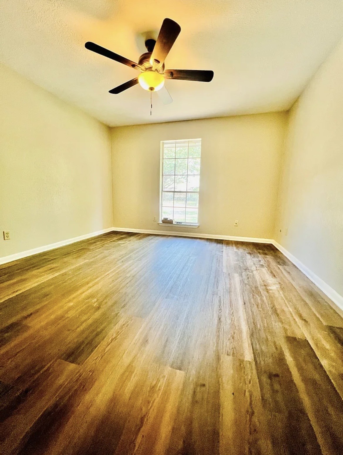 312 Gladstone Street Corsicana TX 75110