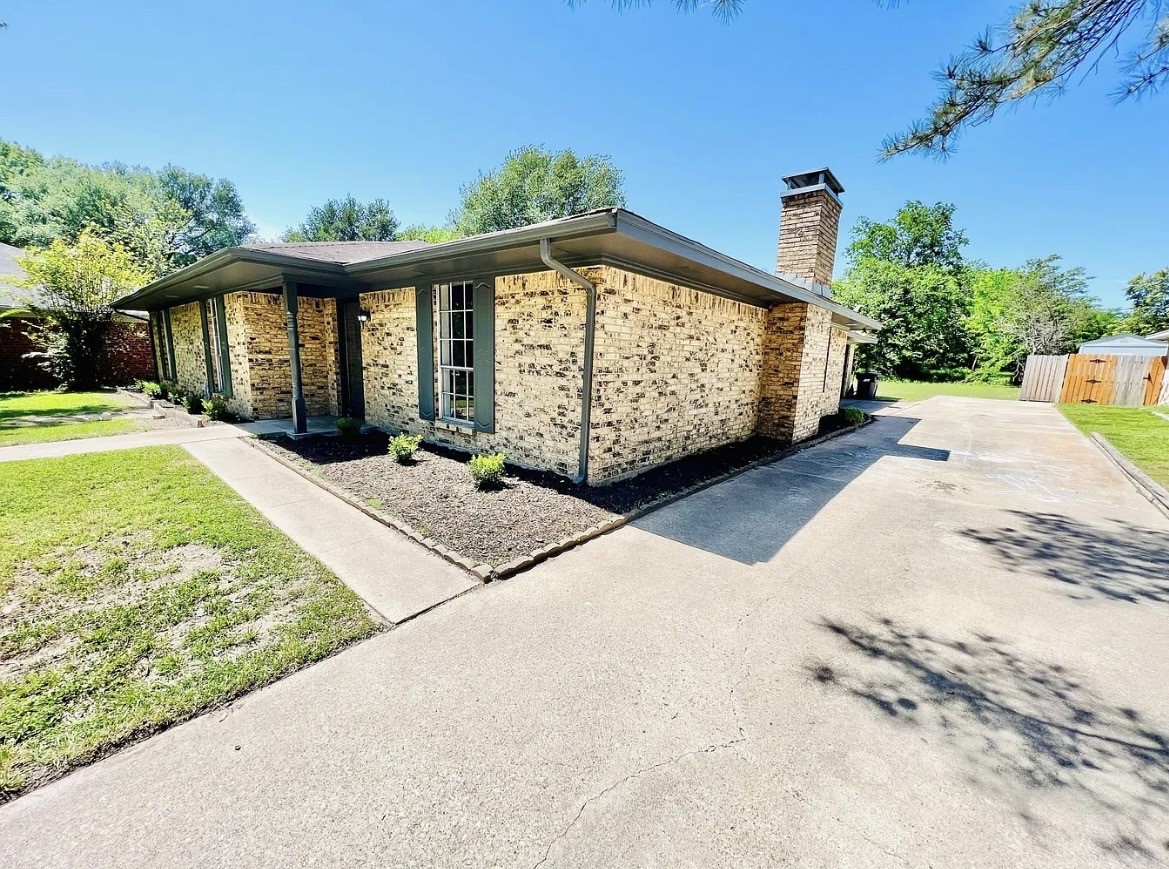 312 Gladstone Street Corsicana TX 75110