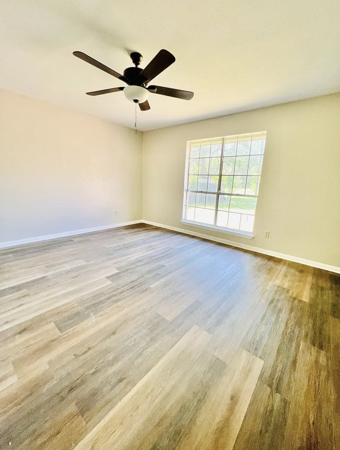 312 Gladstone Street Corsicana TX 75110
