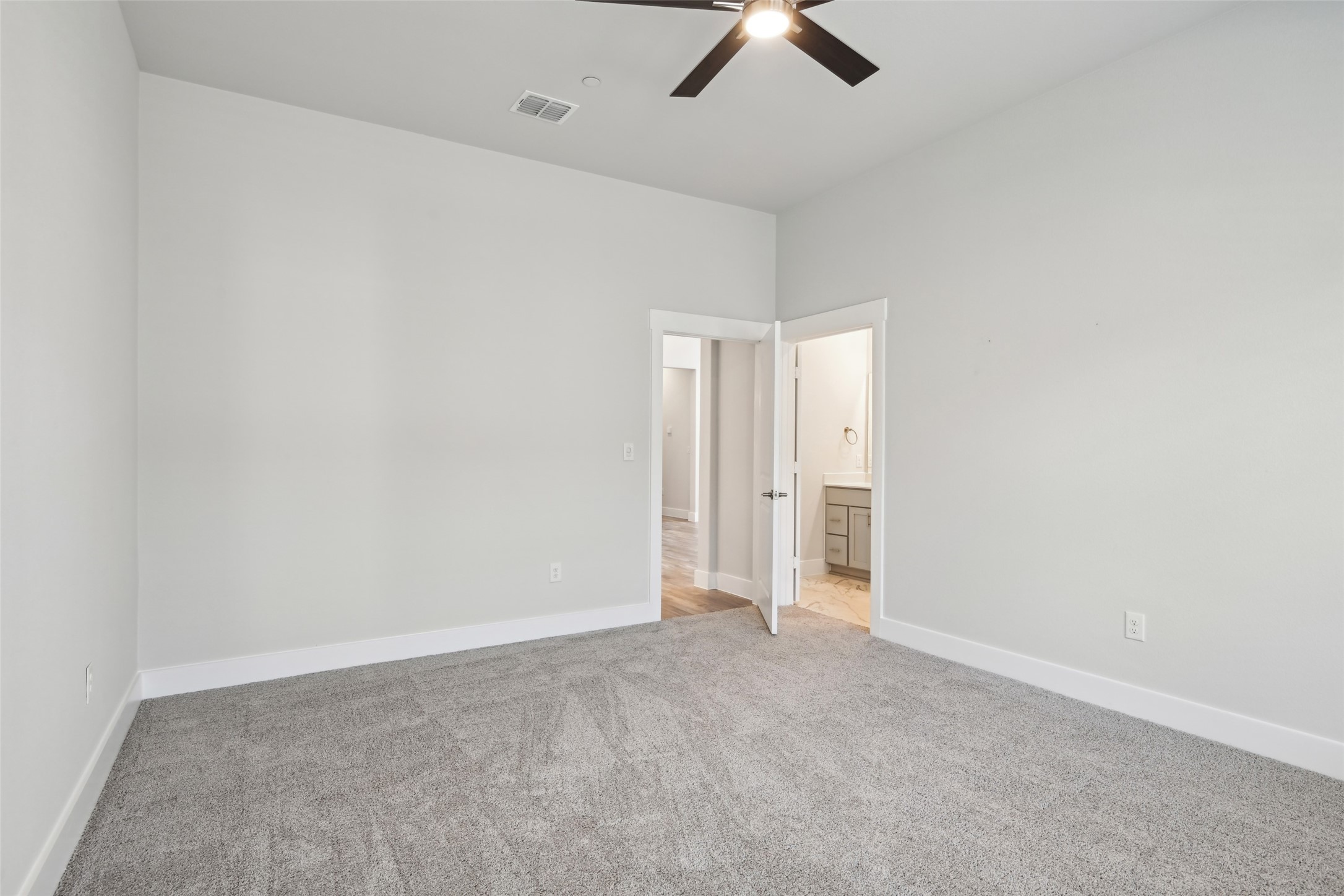 3135 Winter Rose Way Arlington TX 76005