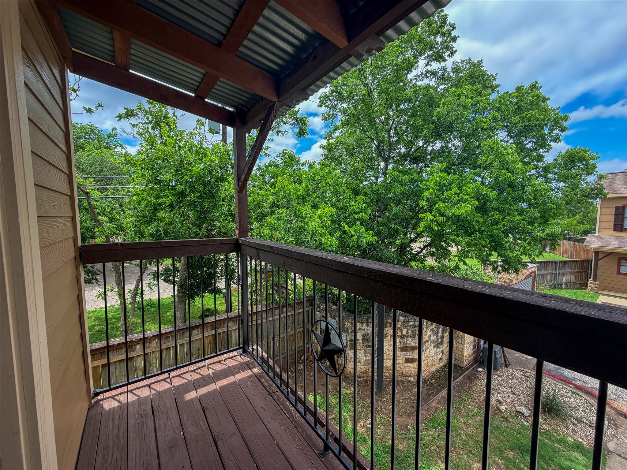 2410 S 2nd Street Waco TX 76706