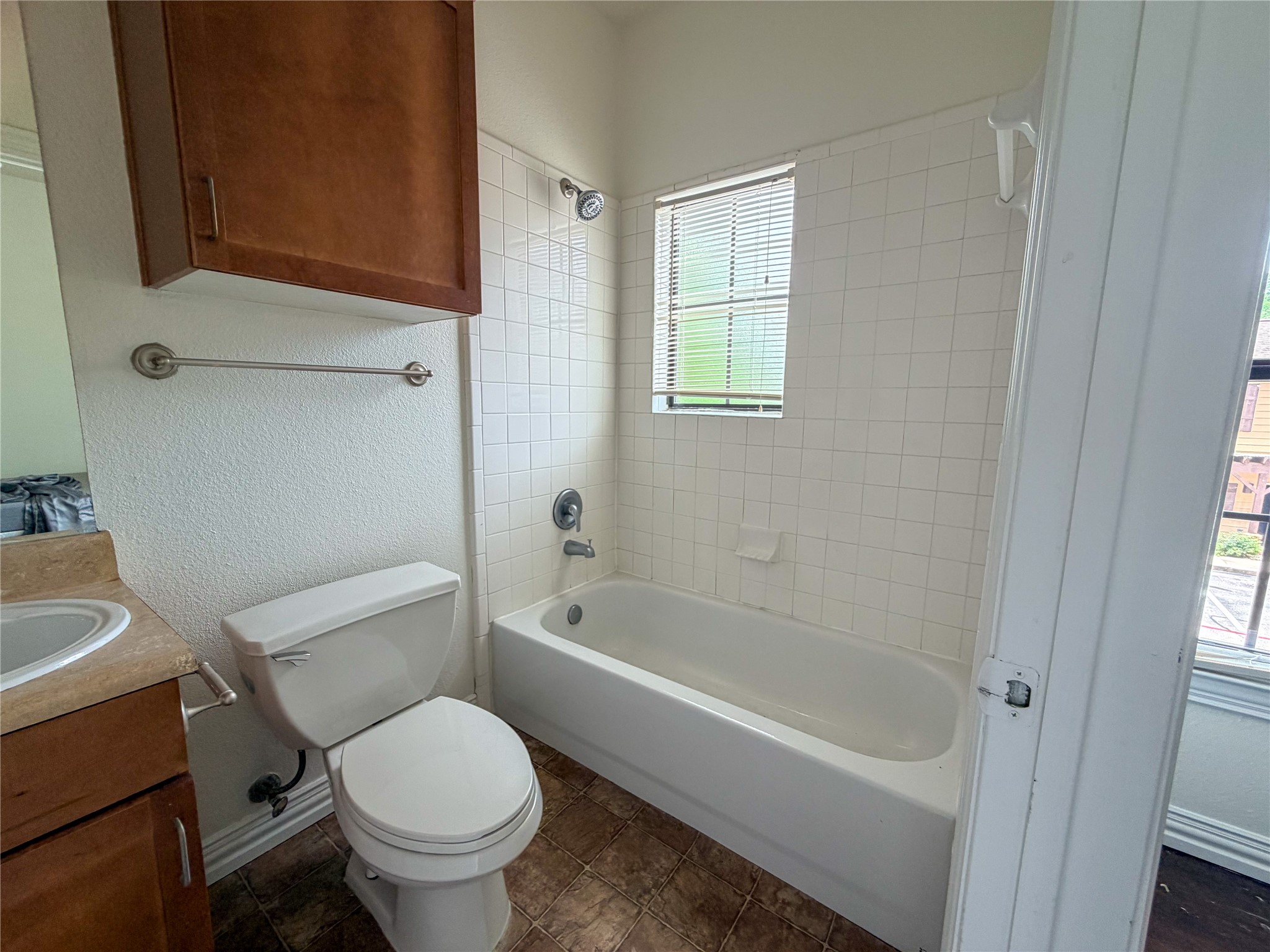 2410 S 2nd Street Waco TX 76706