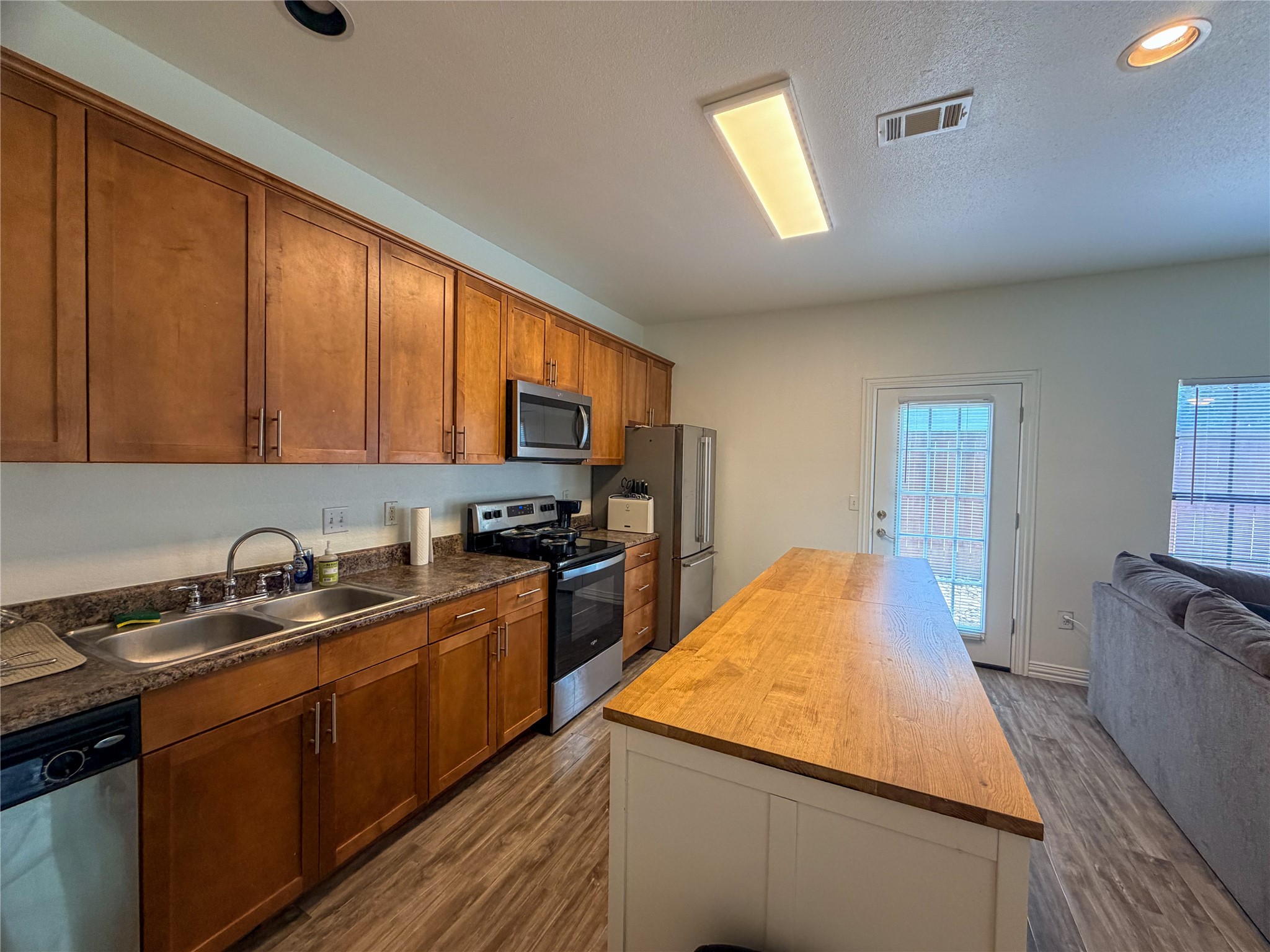 2410 S 2nd Street Waco TX 76706