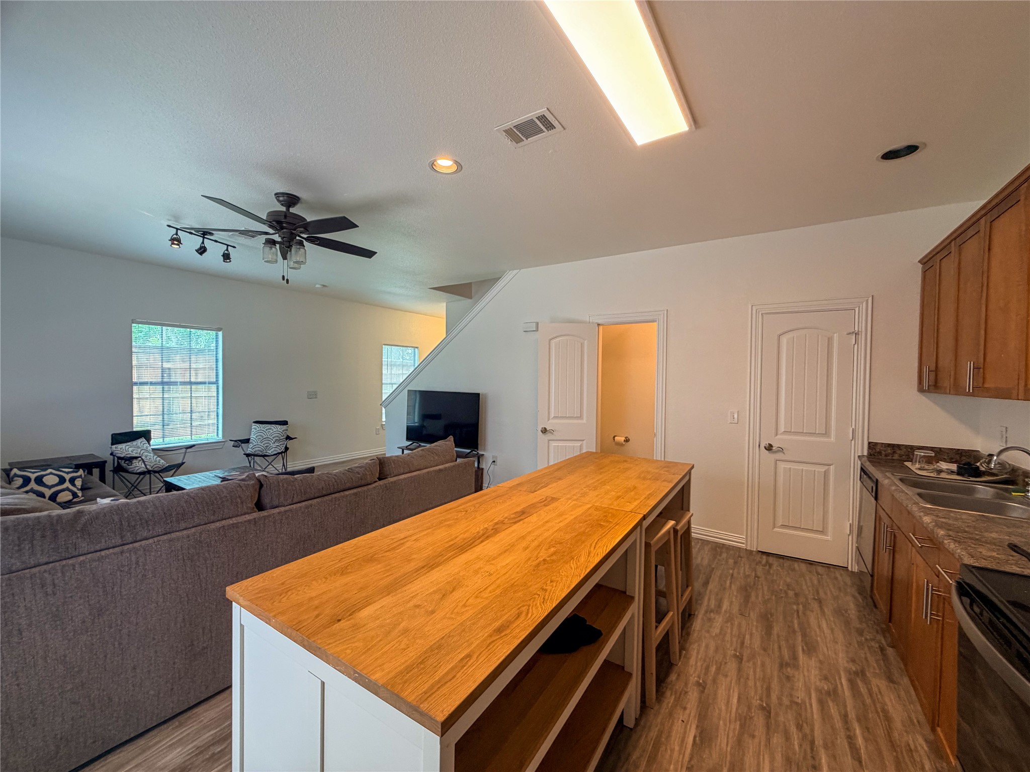 2410 S 2nd Street Waco TX 76706