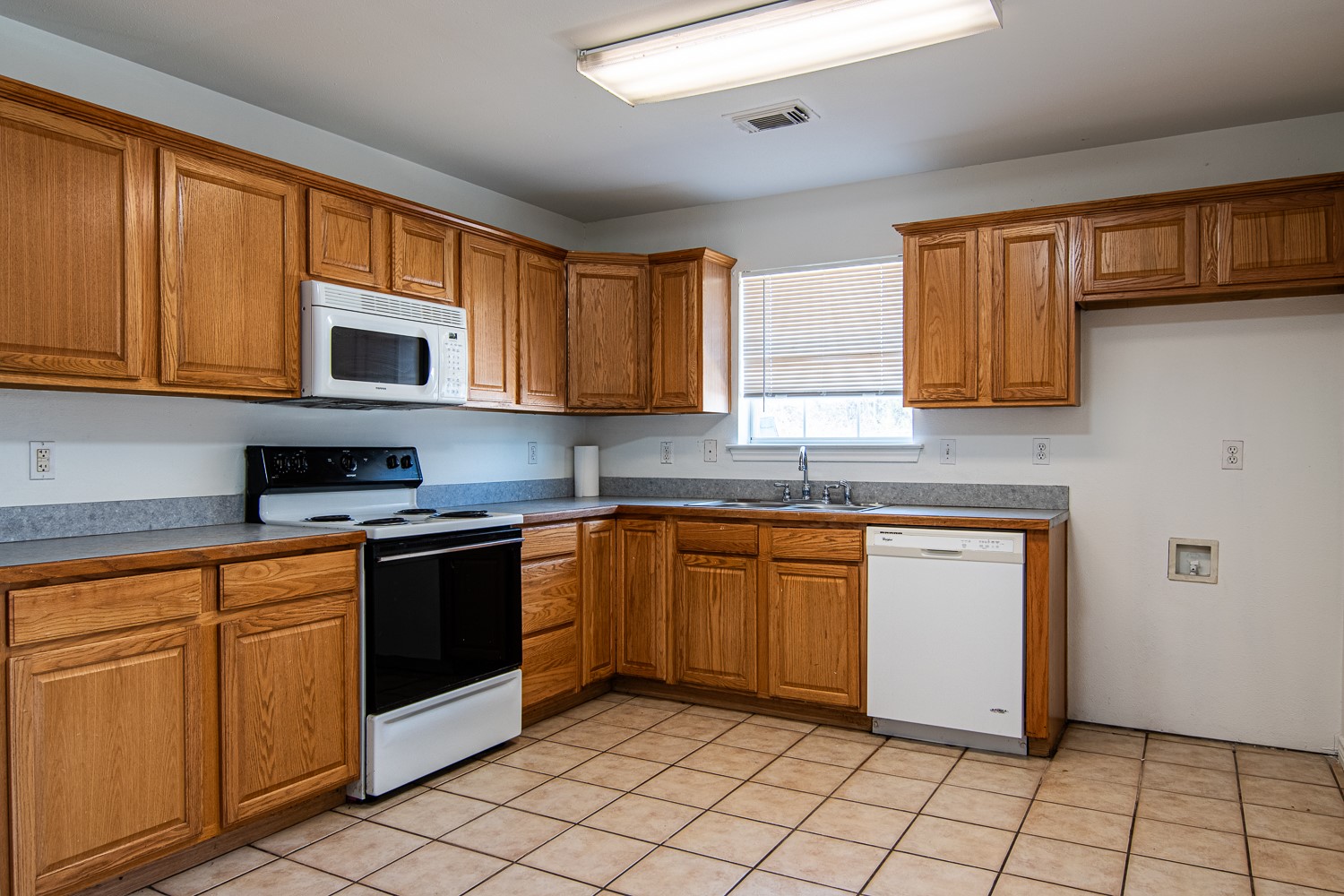 518 Highway 11 Tom Bean TX 75489