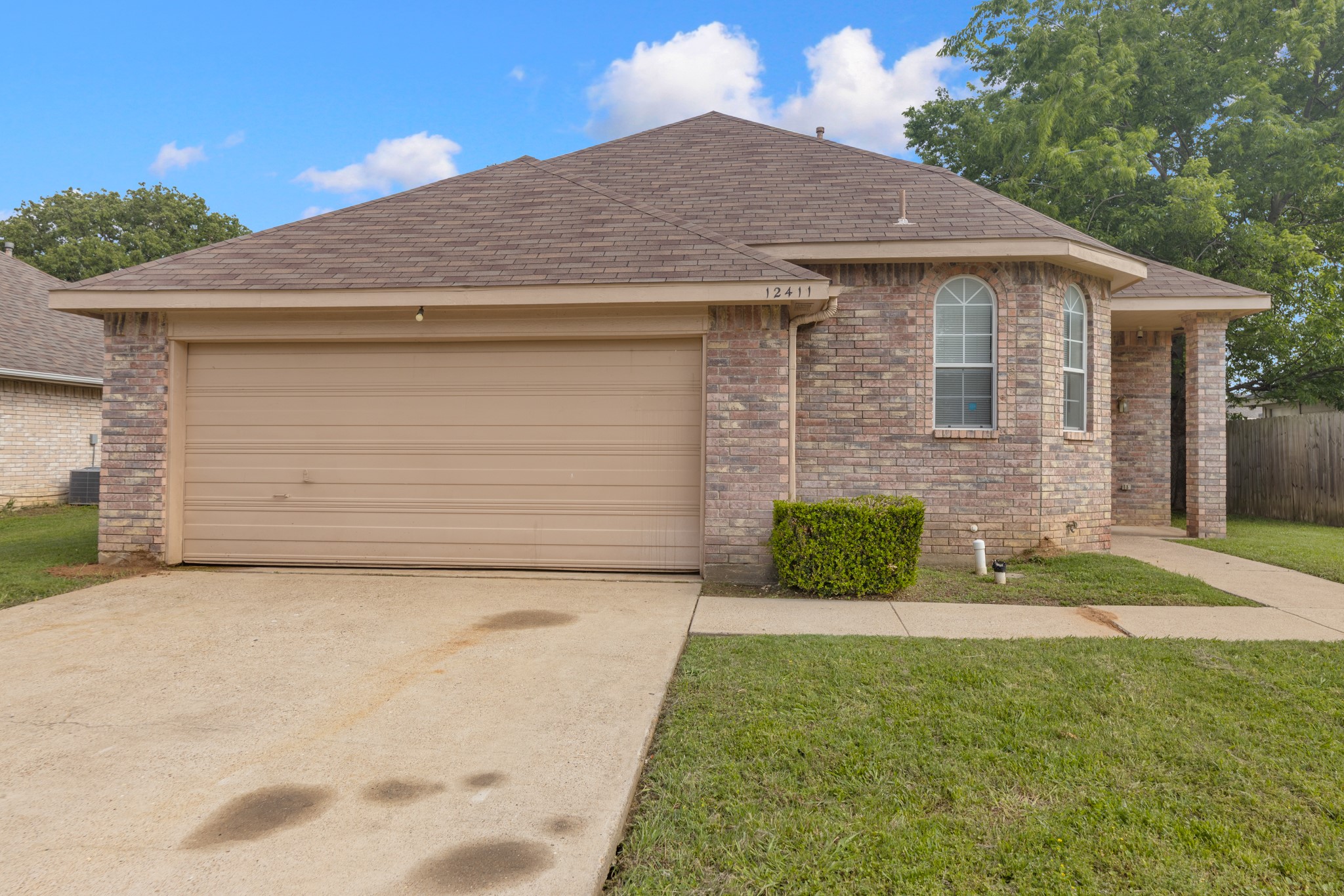 12411 Summer Hill Drive Balch Springs TX 75180
